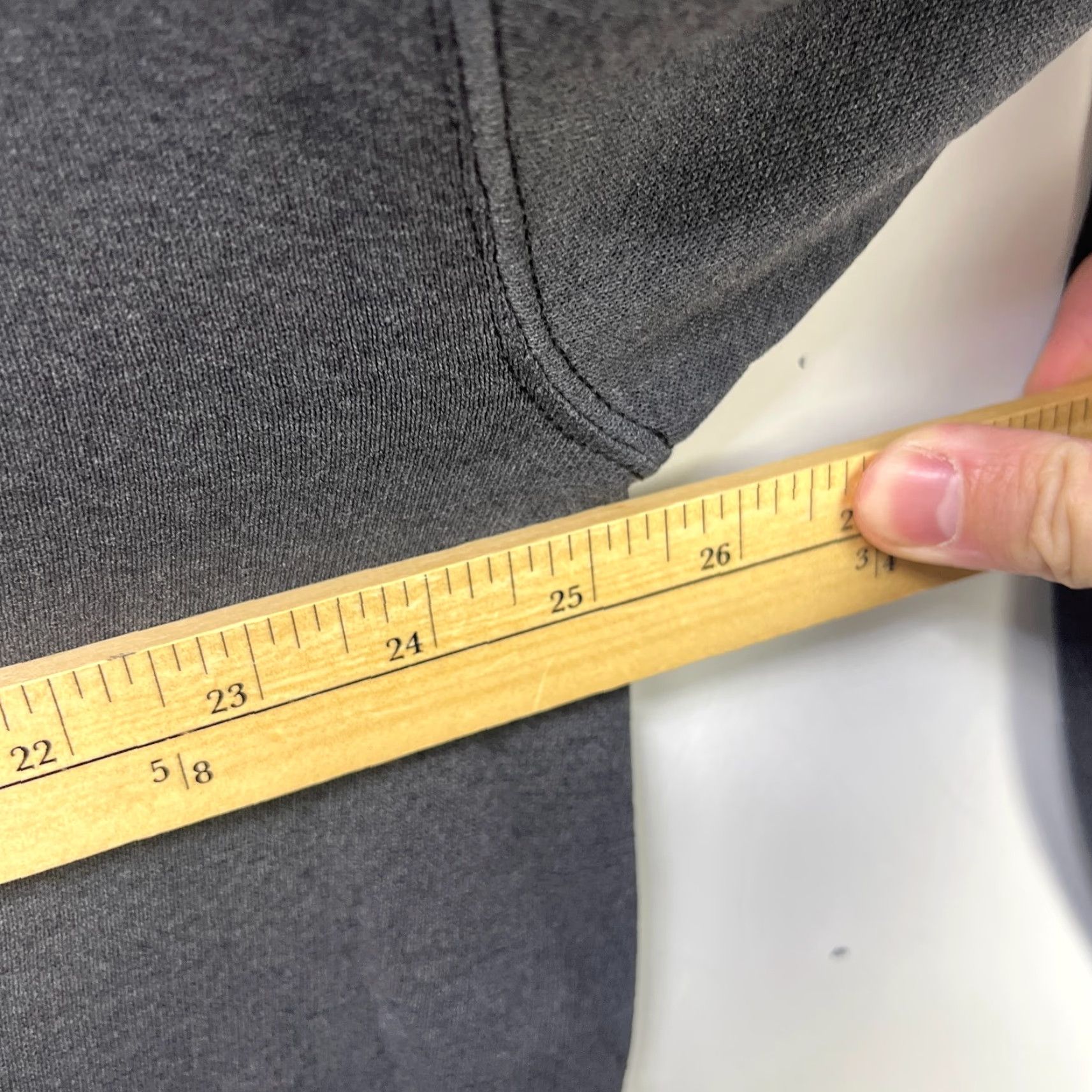 Vintage VINTAGE Sun Faded Black Sweatshirt XL 2XL 90s Crew Neck Long Sleeve Cotton Fleece Pullover Men Sweatshirt Hoodie All Seasons Vintage 90s Men XS? Size US XL / EU 56 / 4 - 6 Thumbnail