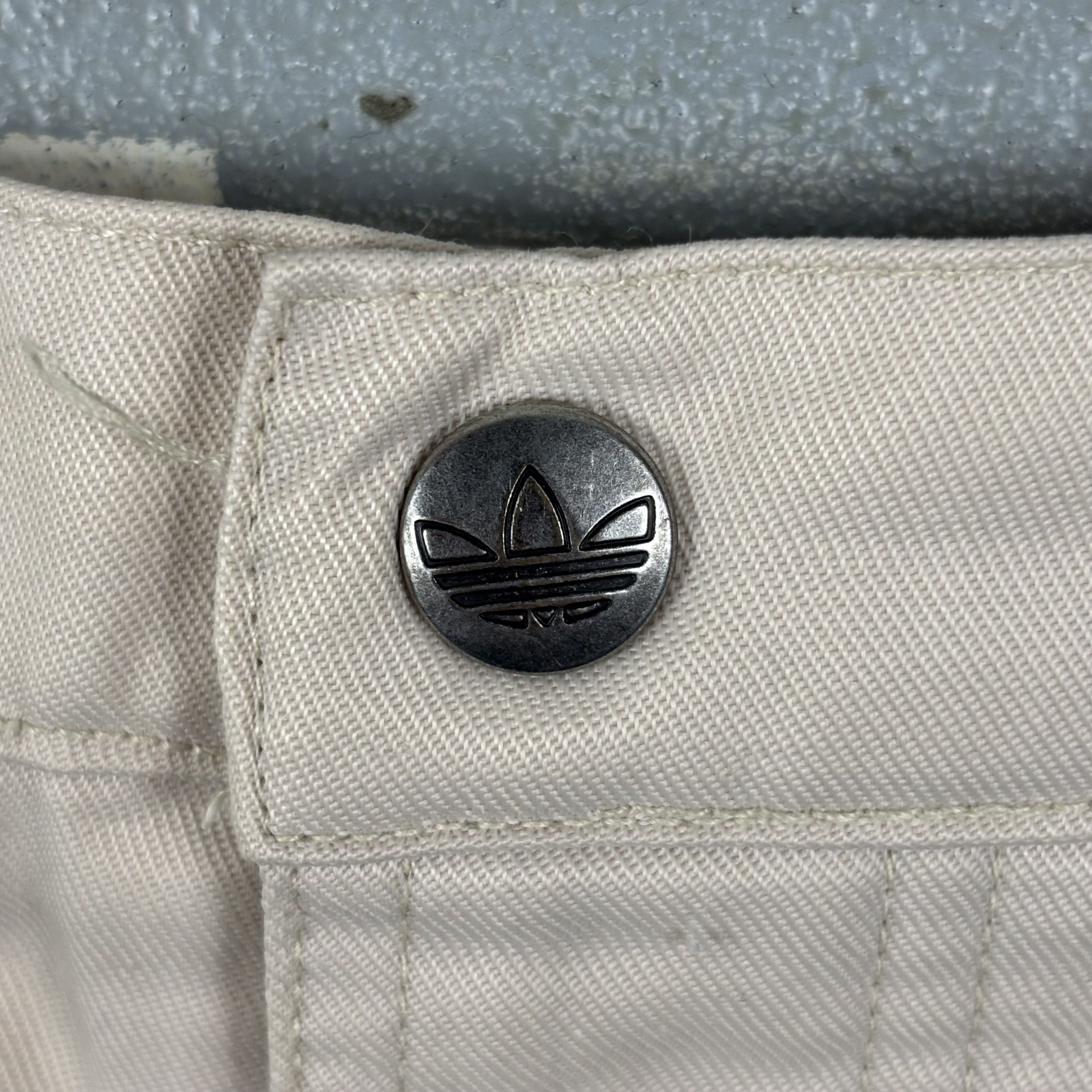 Adidas Adidas Shorts Size US 33 - 3 Thumbnail