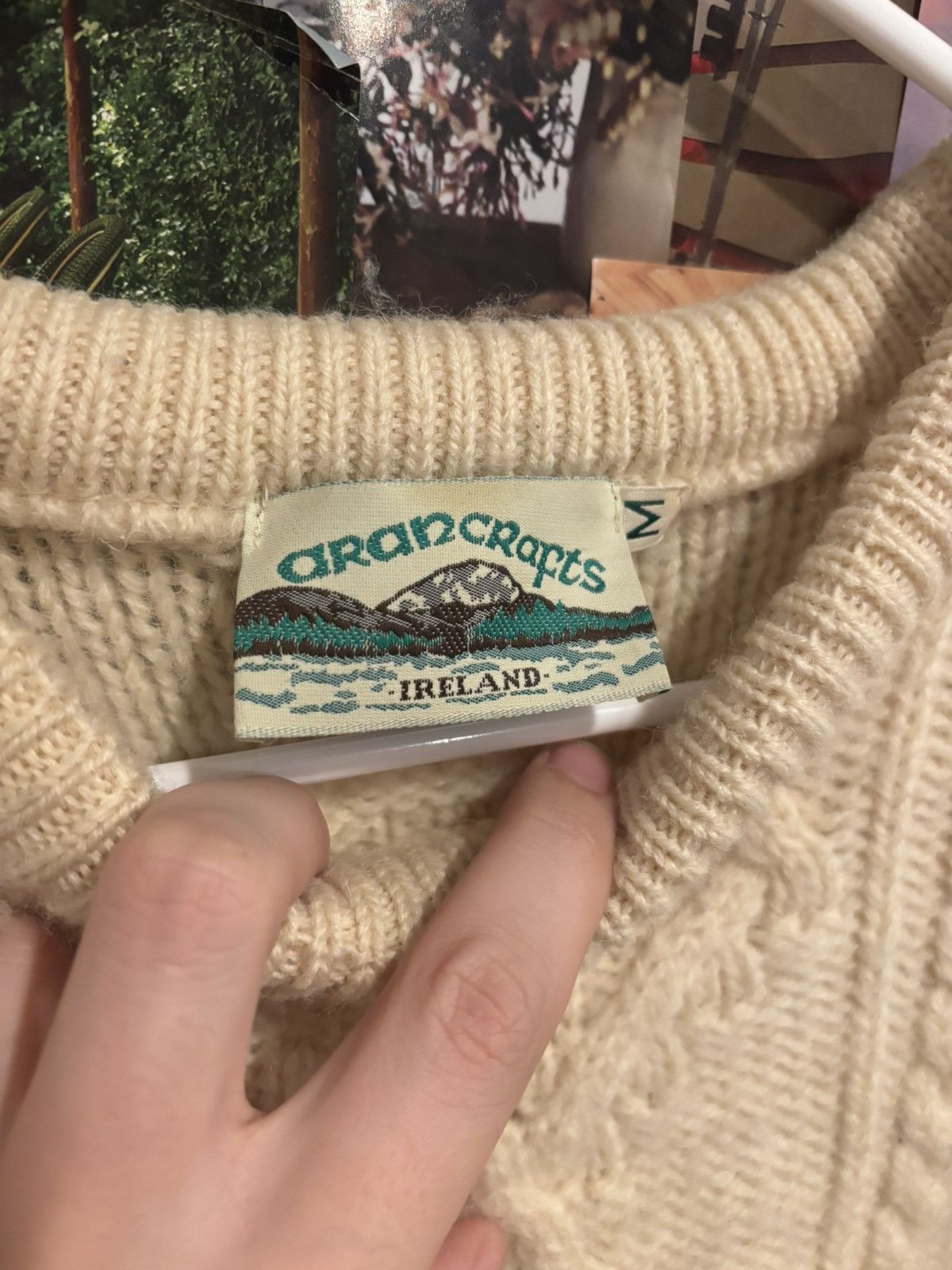 Vintage Handmade Irish Pure Wool Sweater From the 1980s Size Medium Size US M / EU 48-50 / 2 - 3 Thumbnail