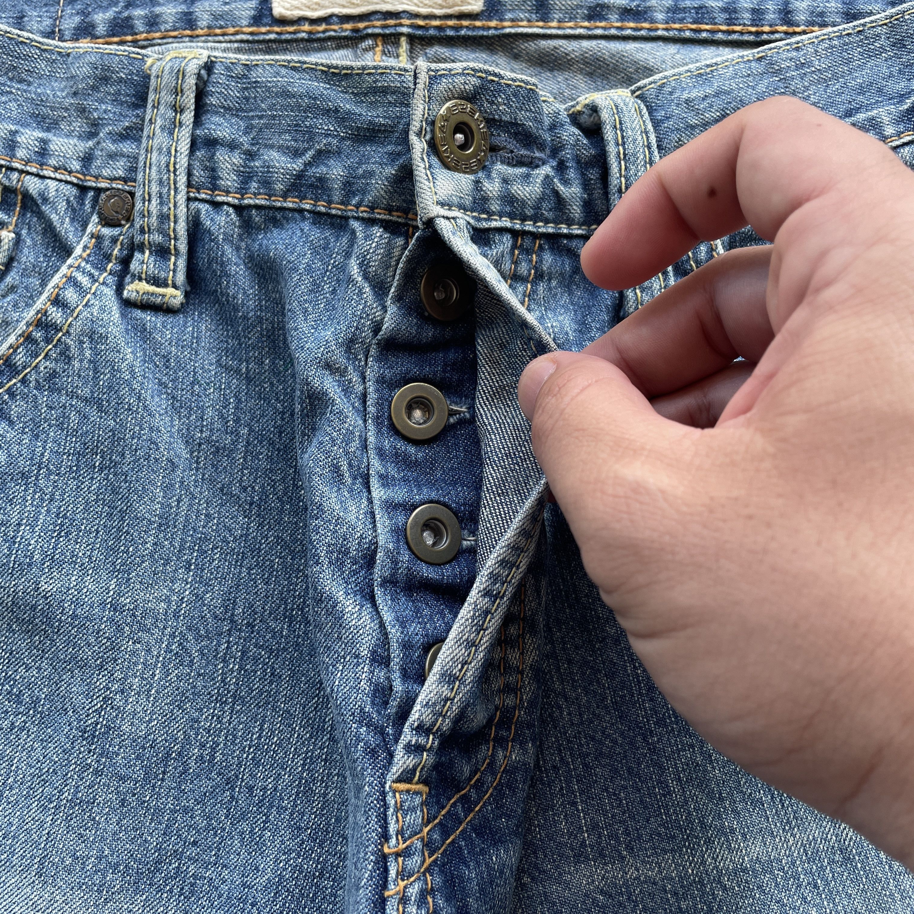 Ezekiel × Japanese Brand × Jean Vintage Ezekie Distressed Fly Button Faded Jeans Denim Pants Size US 30 / EU 46 - 8 Thumbnail