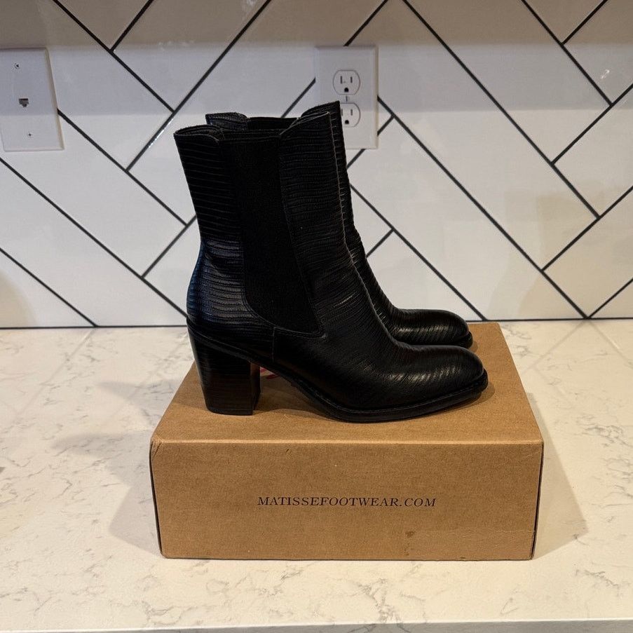 Matisse Matisse Mesmerize leather pull-on chunky heel boots size 7 Size US 7 / IT 37 - 1 Thumbnail