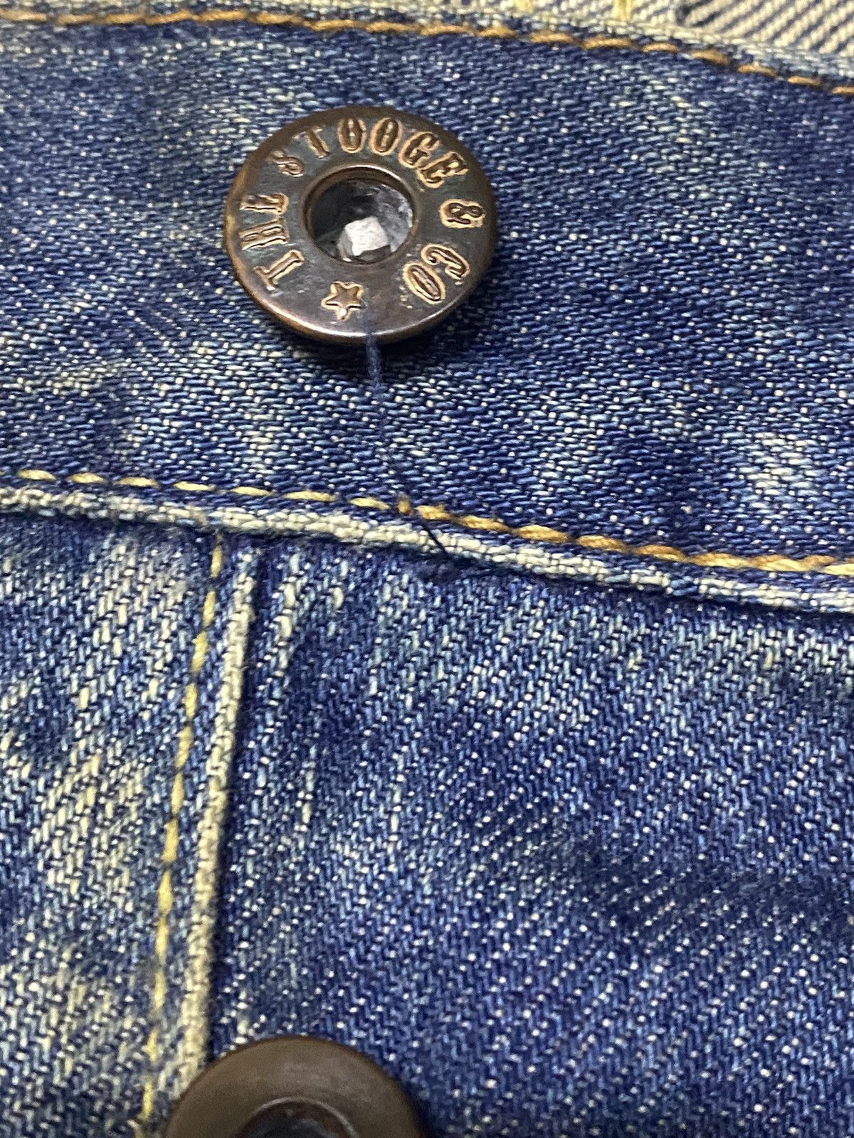 Japanese Brand Vintage Japanese Brand Distressed Rock Style Loose Jeans Size US 34 / EU 50 - 14 Thumbnail