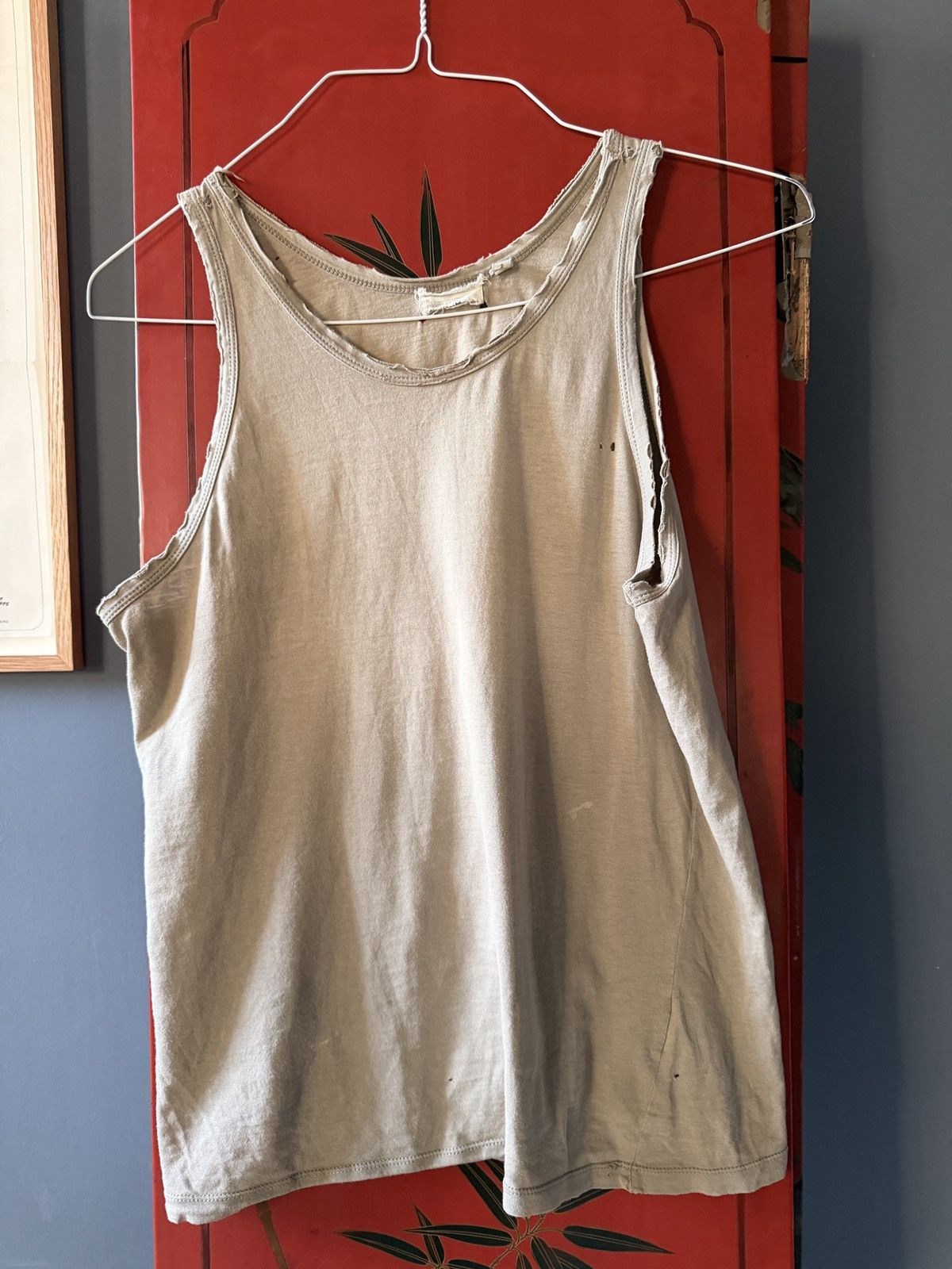 Helmut Lang Helmut Lang 1990s Archive Distressed Tank Top Beige Minimal Size US M / EU 48-50 / 2 - 4 Thumbnail