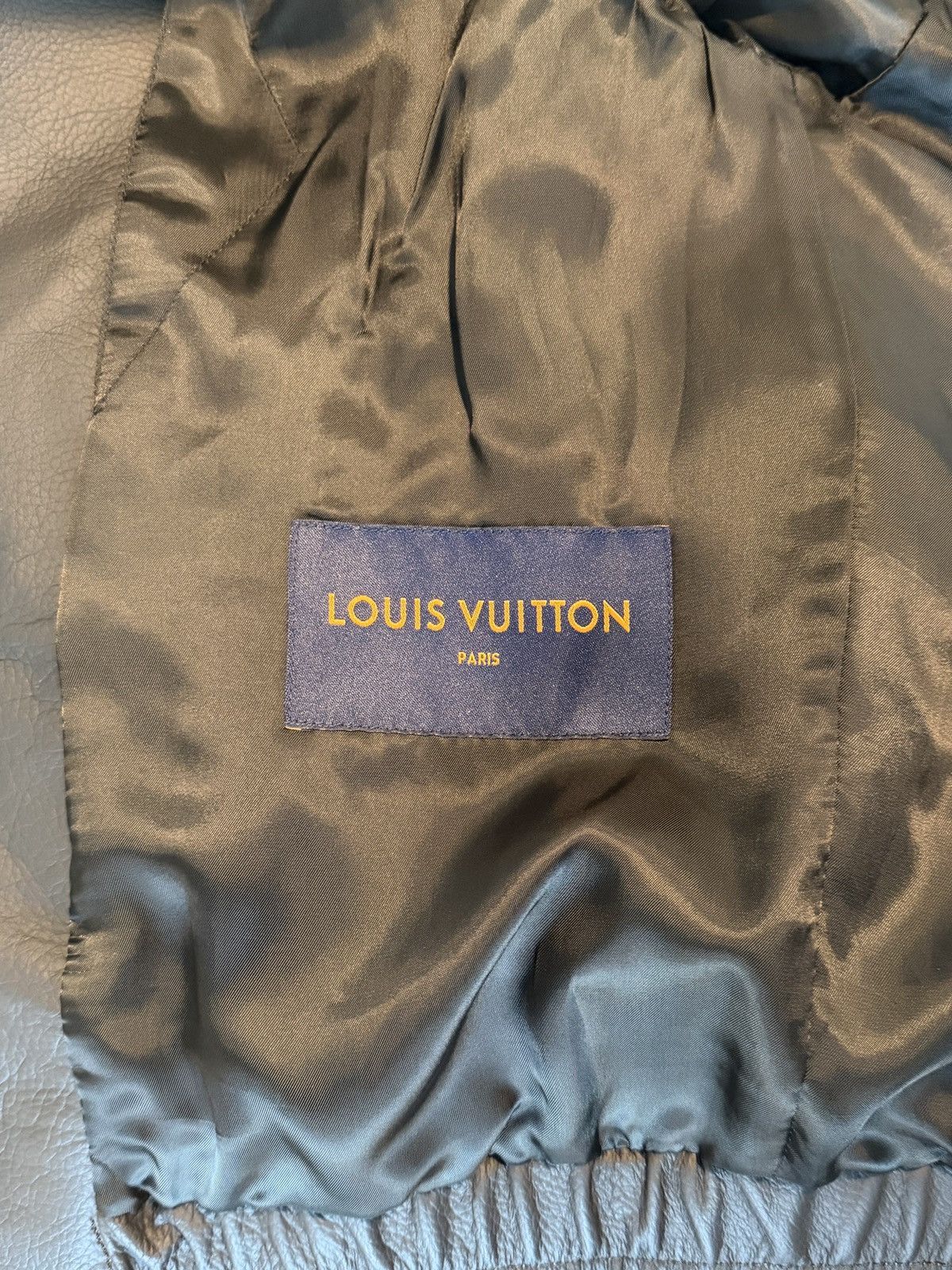 Louis Vuitton Louis Vuitton Frequency Embroidered Leather Jacket Size US M / EU 48-50 / 2 - 5 Thumbnail