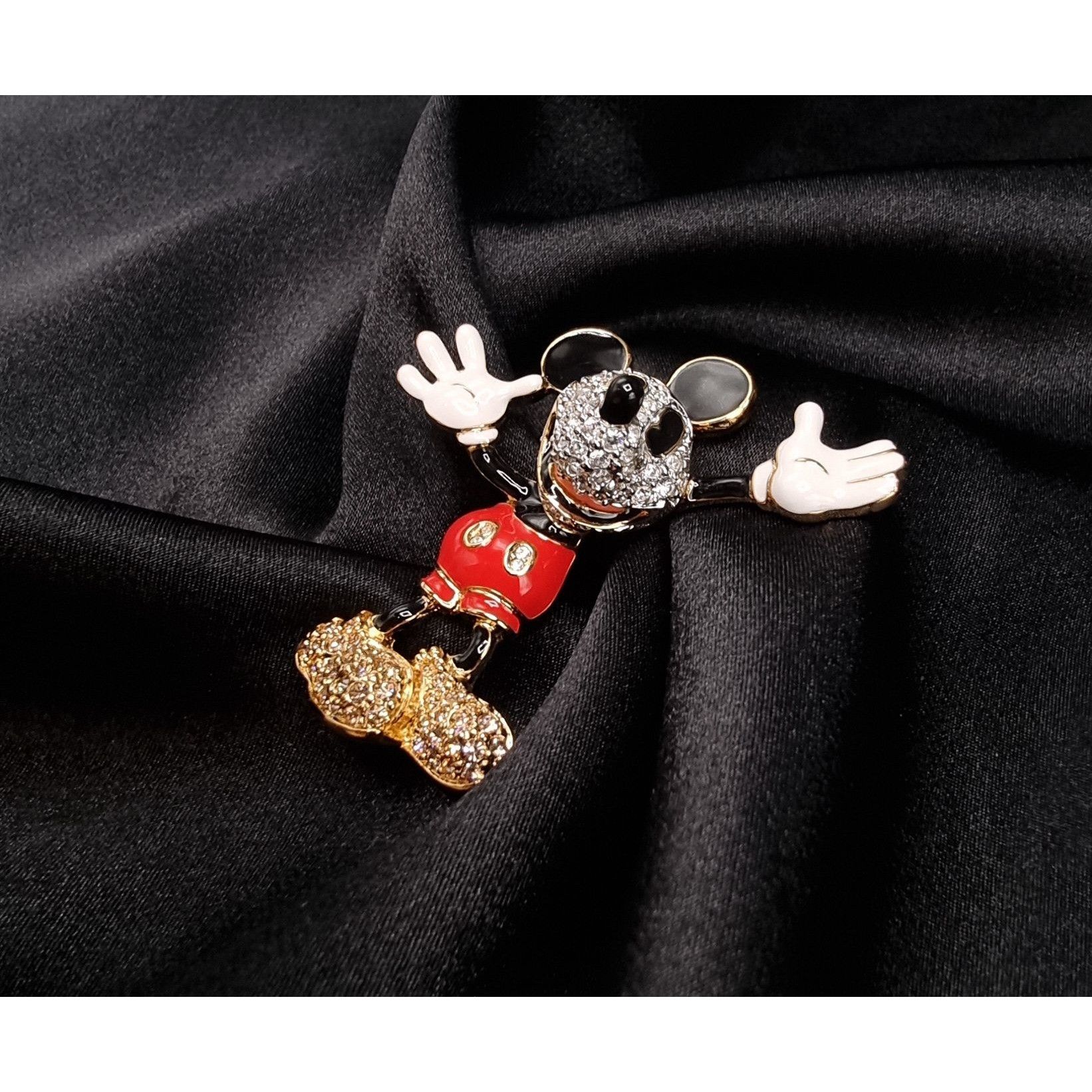 Disney Rare Vintage Limited Edition Swarovski Disney Mickey Mouse B Size ONE SIZE - 3 Thumbnail