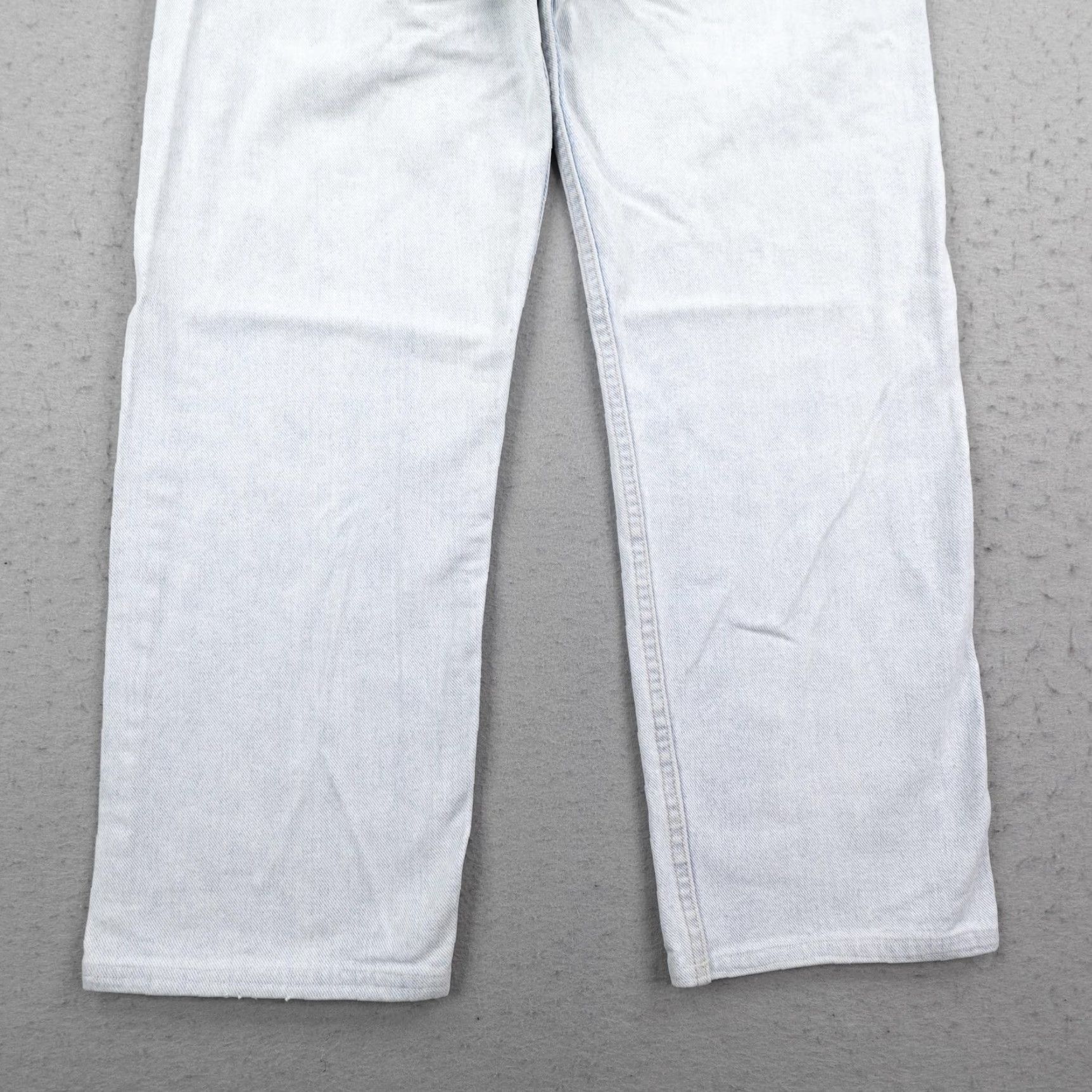 Levi's Vintage Levis Jeans Mens 36x34 Blue Denim 505 Straight Leg Light Wash Faded 90s Size US 36 / EU 52 - 6 Thumbnail