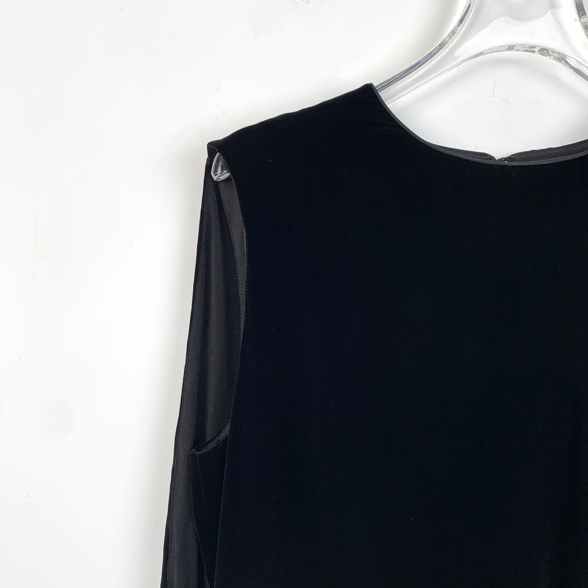 Saint Laurent Paris Saint Laurent Paris Black Velvet Sleeveless Crewneck Dress W Size ONE SIZE - 6 Thumbnail