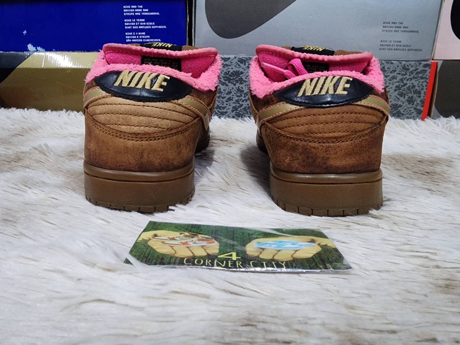 Nike Nike Sb Dunk Low Gibson Guitar Case Size US 9 / EU 42 - 5 Thumbnail