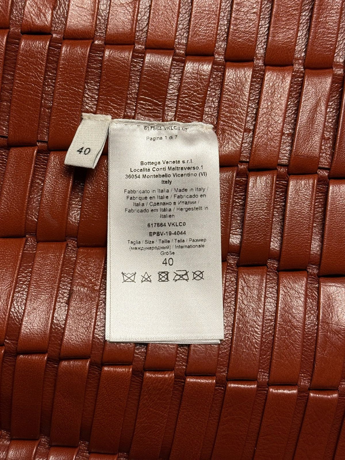Bottega Veneta Bottega Veneta diagonal textured leather skirt Size 27" / US 4 / IT 40 - 4 Thumbnail