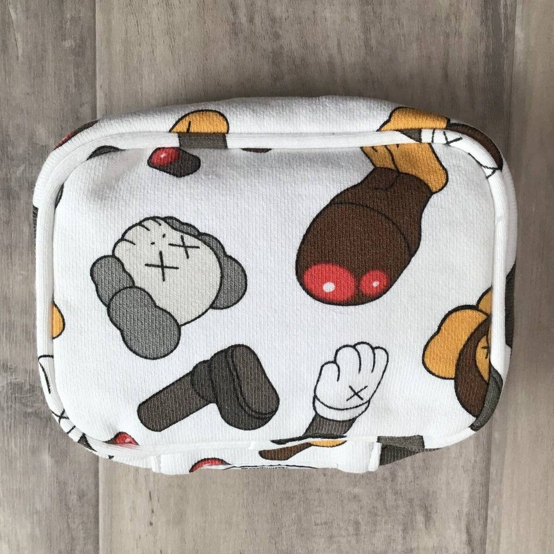 Bape × Kaws BAPE × KAWS Milo Companion Pouch a bathing ape NIGO Size ONE SIZE - 2 Thumbnail