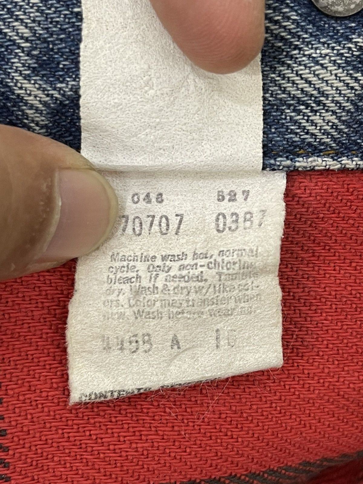 Levi's Vintage Clothing Vtg 1987 Levi’s Denim Trucker Jacket Flannel Lining 6🟩0 Size US S / EU 44-46 / 1 - 19 Thumbnail