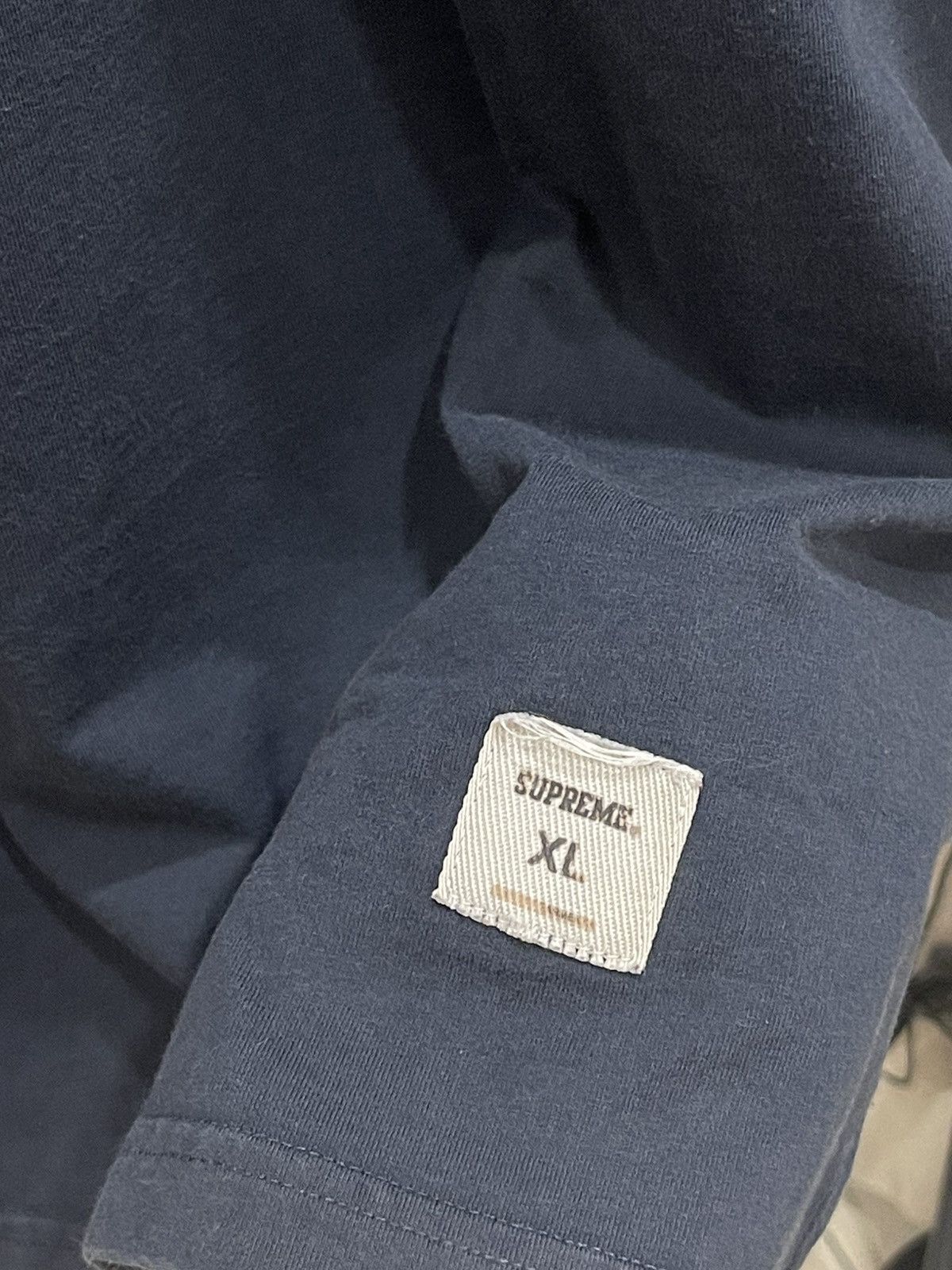 Supreme Supreme Cracked Arc S/S Top Navy Size US XL / EU 56 / 4 - 4 Thumbnail