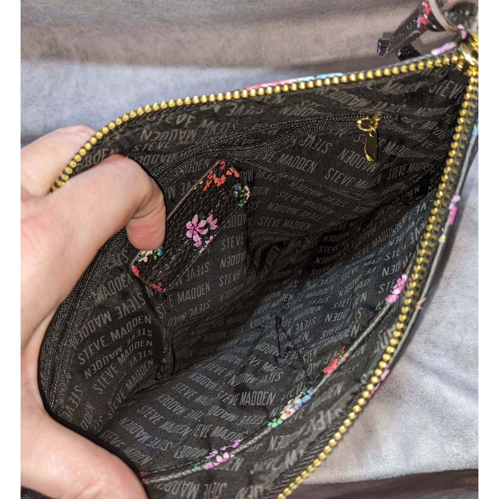 Steve Madden Steve Madden Black Floral Faux Leather Clutch Size ONE SIZE - 2 Thumbnail