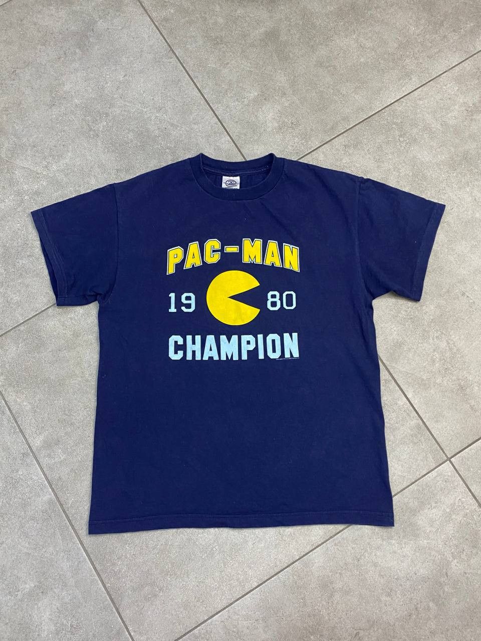 Vintage Pac-man 1980 Champion 2005 Namco T-Shirt