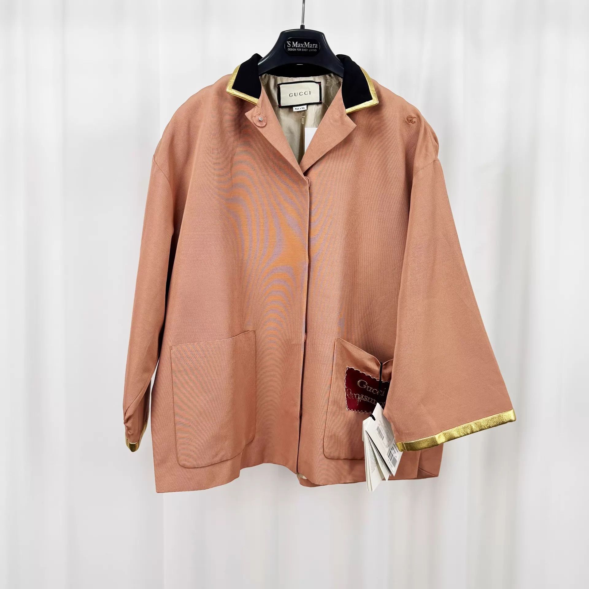 Gucci Gucci Gold Thread Embroidered Logo Jacket 38 NWT Size XS / US 0-2 / IT 36-38 - 1 Thumbnail