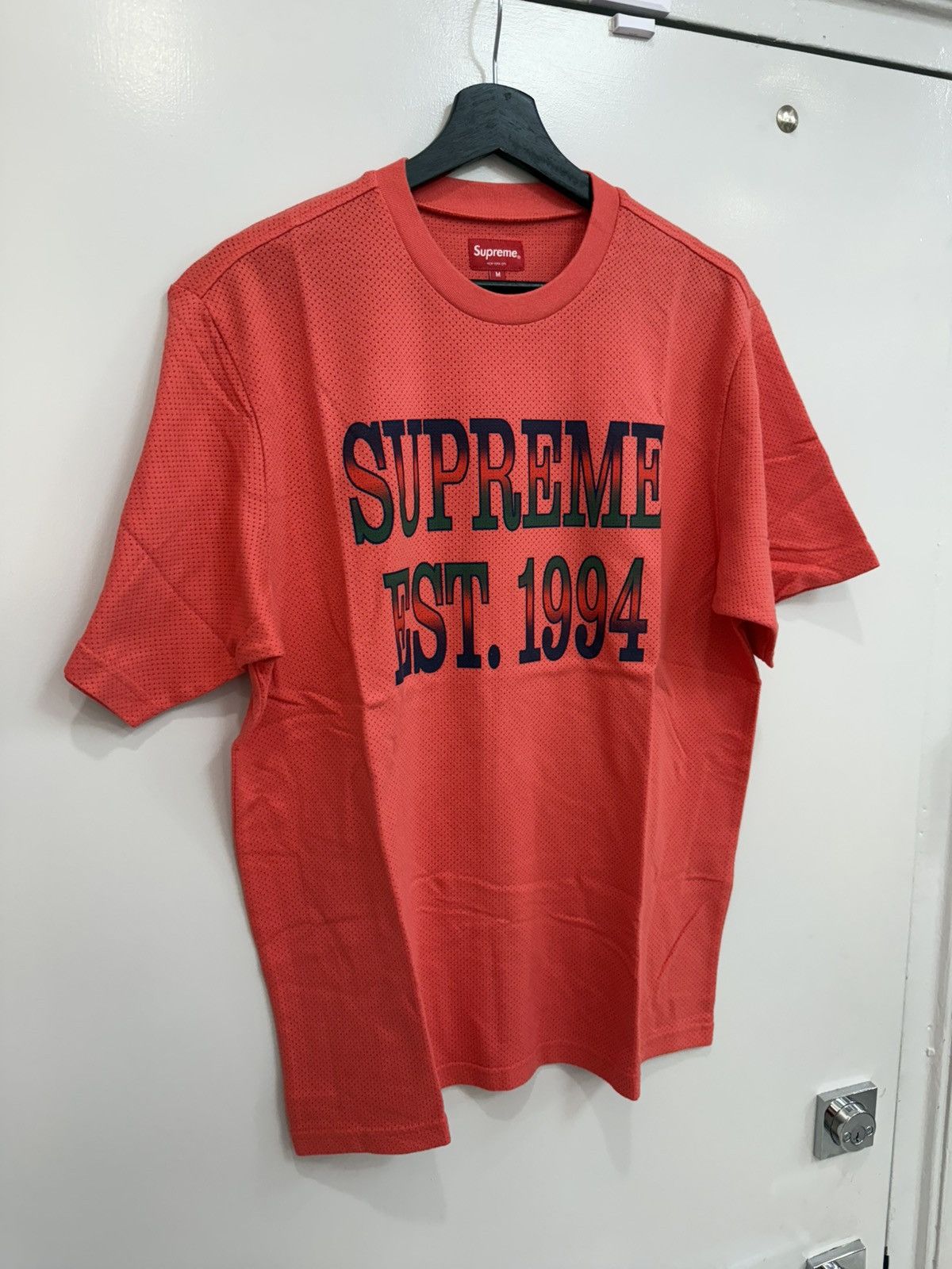 Supreme Supreme Cotton Mesh Gradient Logo T-Shirt Size US M / EU 48-50 / 2 - 2 Thumbnail