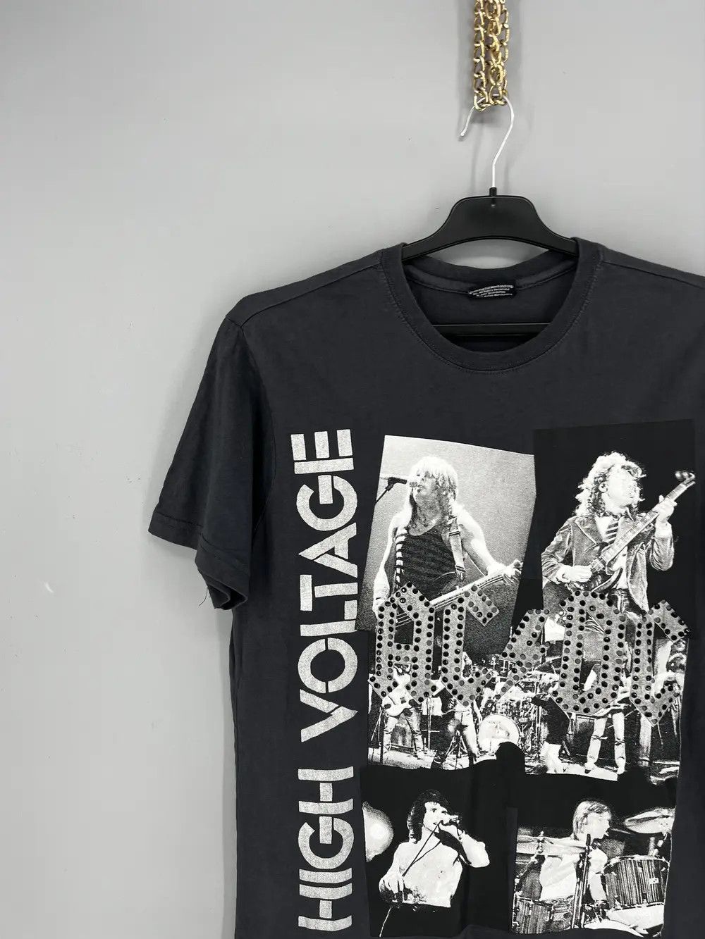 Vintage VINTAGE Y2K ACDC TEE SHIRT BAND TEE Size S Size US XS / EU 42 / 0 - 4 Thumbnail