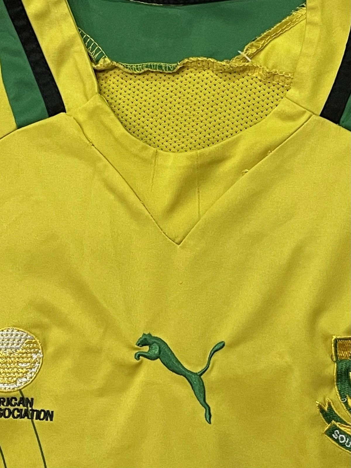 Puma 2013 SOUTH AFRICA PUMA HOME SOCCER JERSEY BLOKECORE Y2K Size US S / EU 44-46 / 1 - 6 Thumbnail