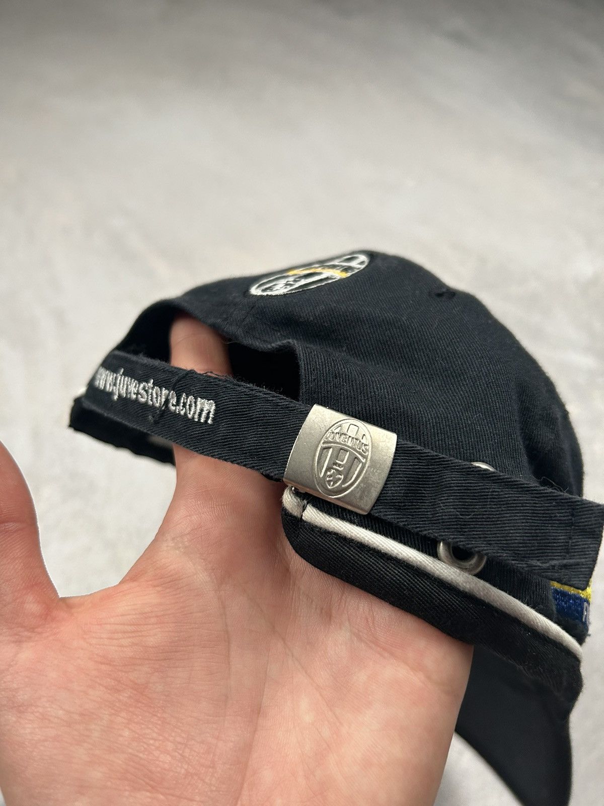 Vintage Vintage Juventus FC Soccer Football Hat Cap Jersey 90s Rare Size ONE SIZE - 4 Thumbnail