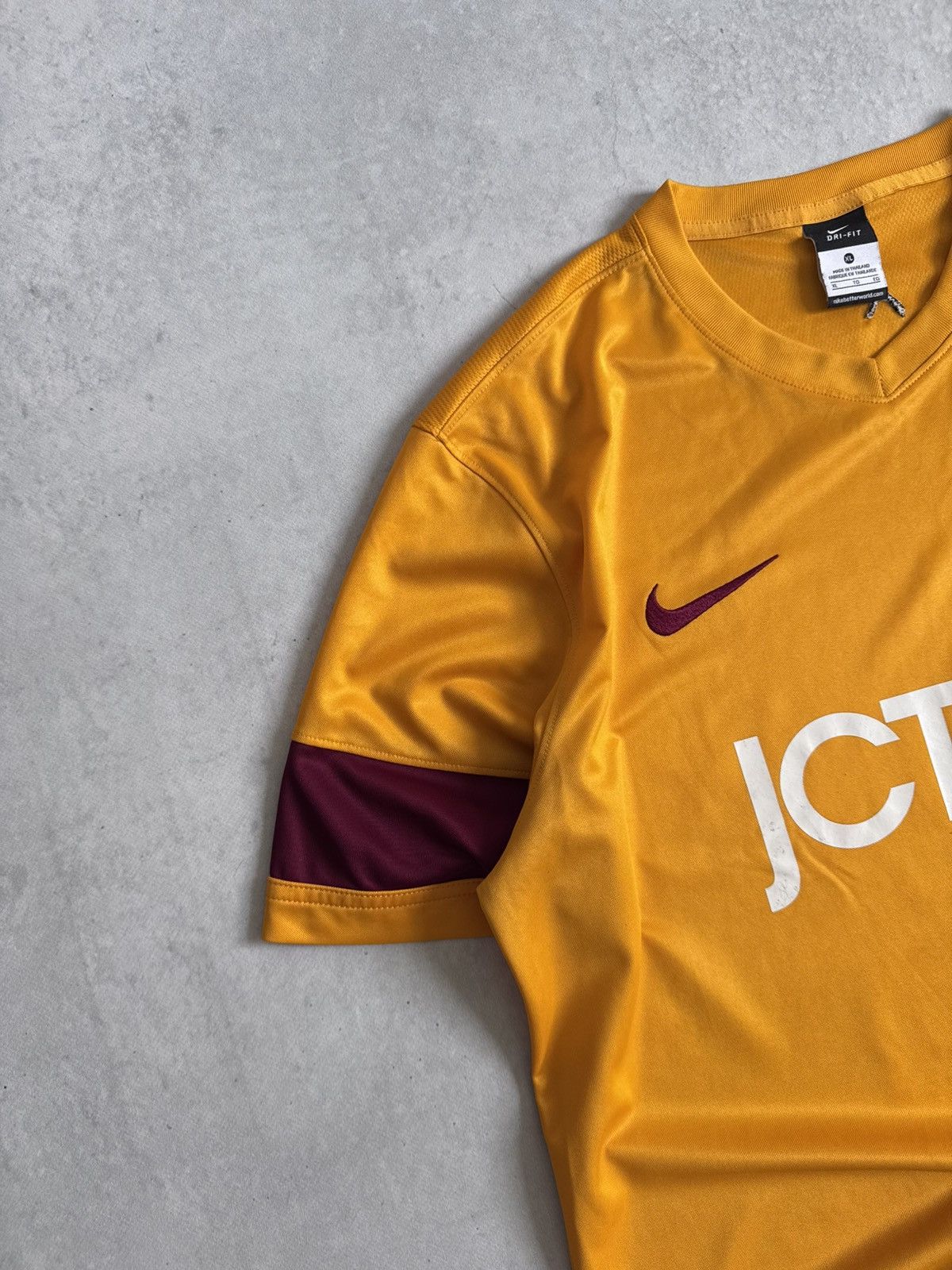 Nike Nike Bradford City 2013-14 Home Football Soccer Jersey Y2K Size US XL / EU 56 / 4 - 4 Thumbnail