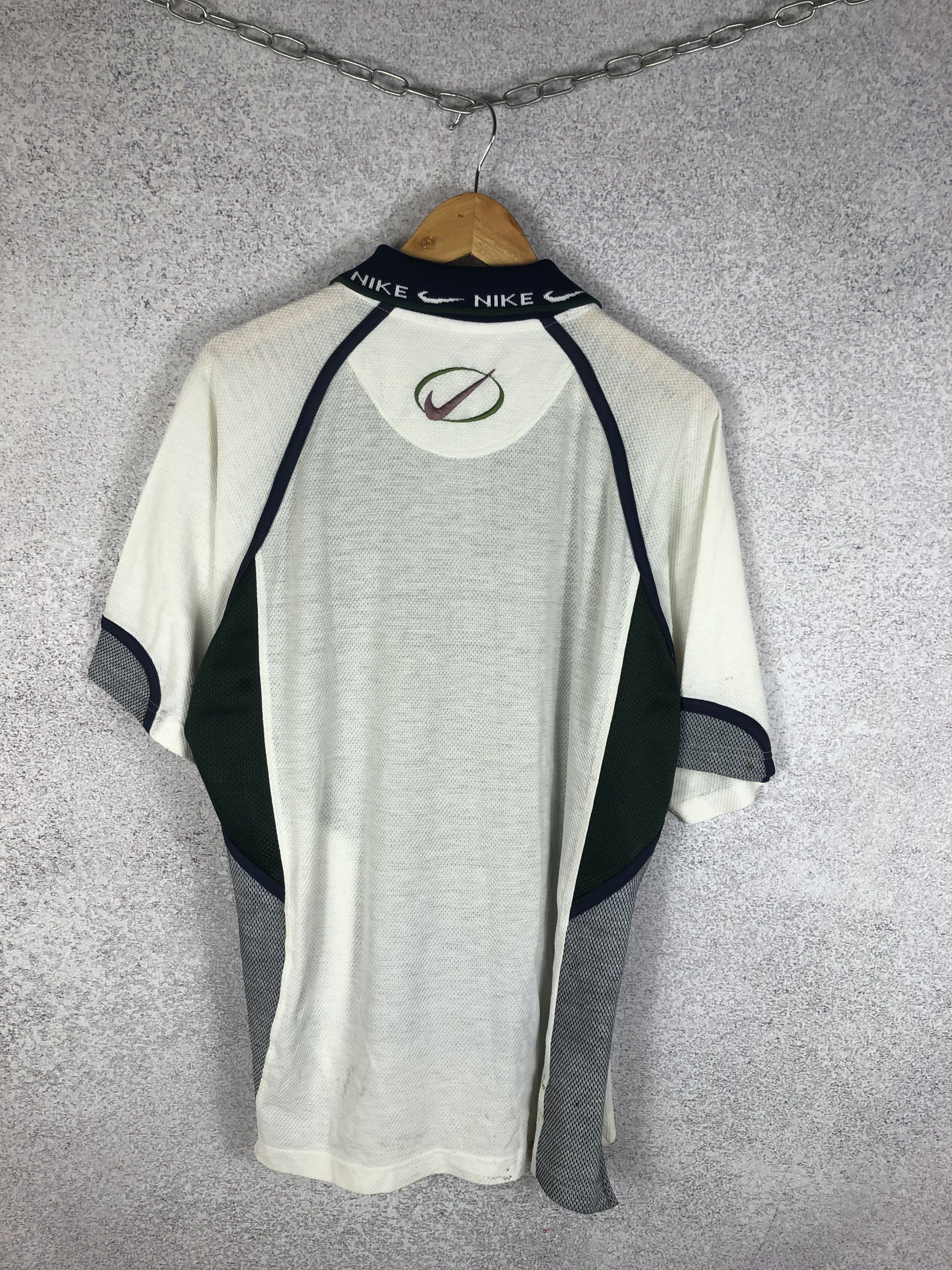 Nike Vintage Nike Small Swoosh Y2K Polo Shirt Size US XL / EU 56 / 4 - 10 Thumbnail