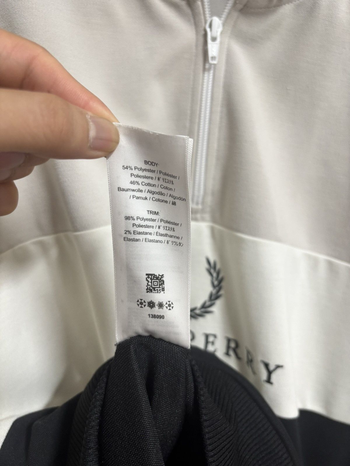 Fred Perry FRED PERRY EMBROIDERED PANEL SWEAT Size US XL / EU 56 / 4 - 5 Thumbnail