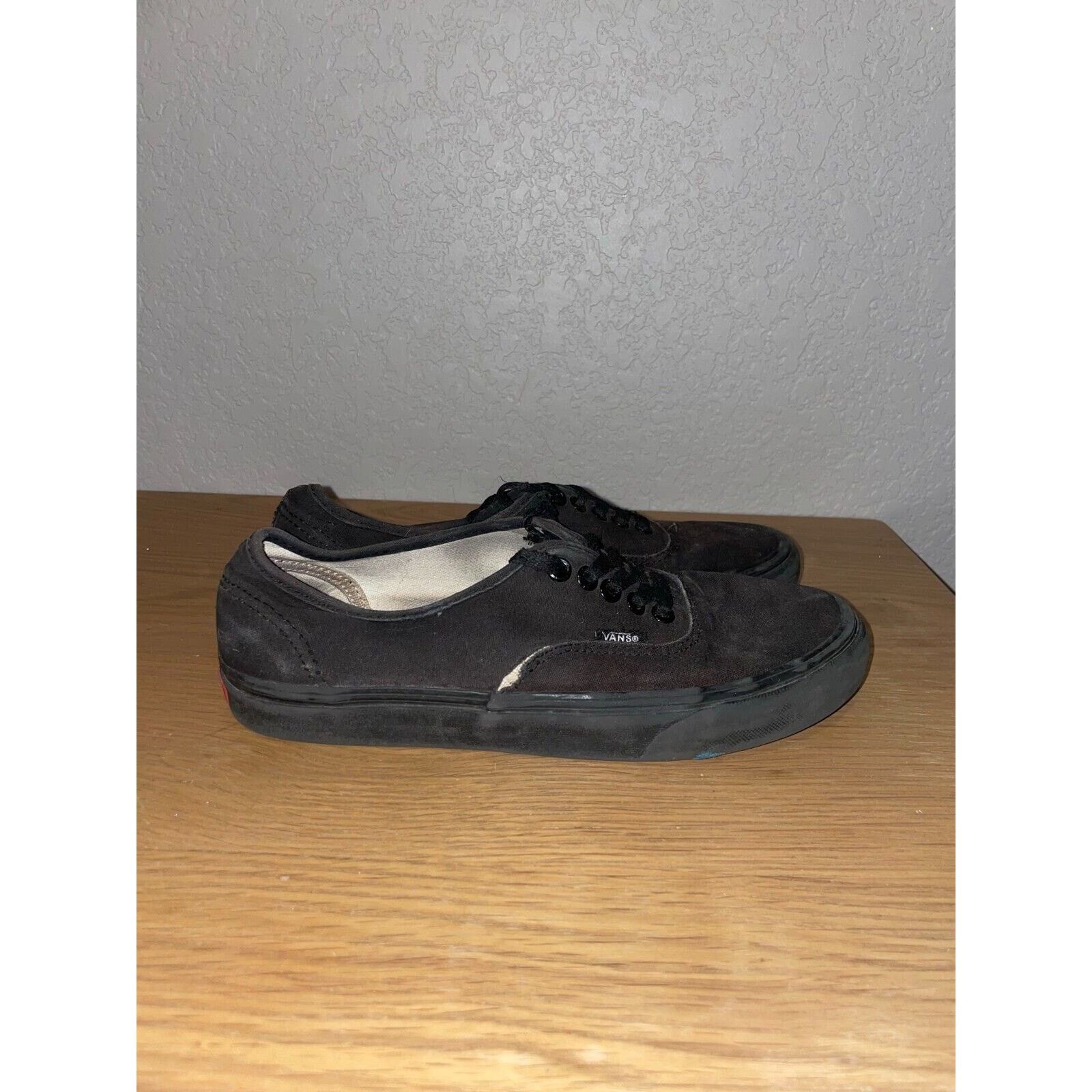 Vans Womens Vans Black Slip on Sneakers Shoes Van Women Size 8.5 Size US 8.5 / IT 38.5 - 1 Thumbnail