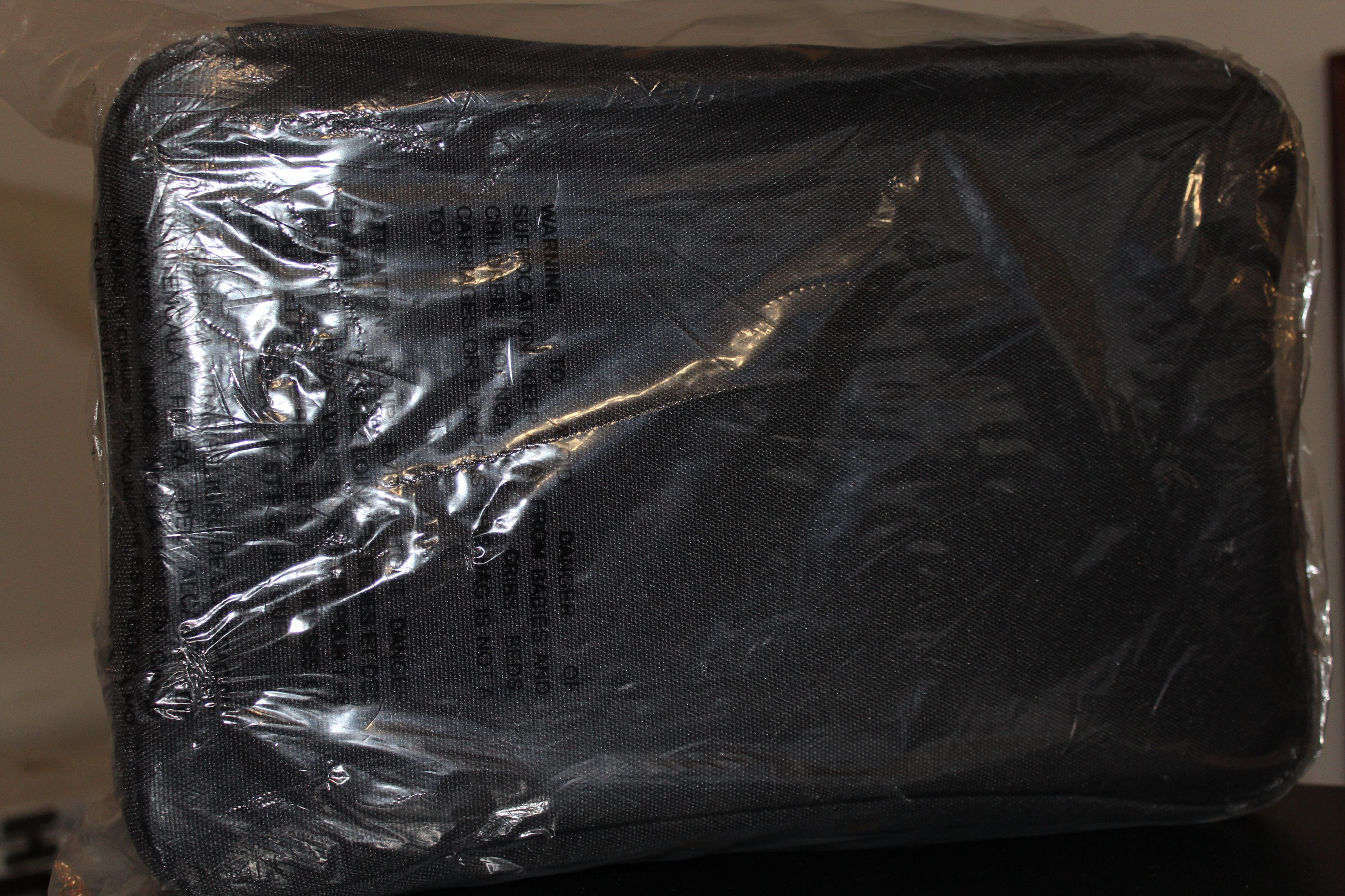 Jordan Brand Vintage Nike Golf Jordan Shoebox Bag Black Gold 9B0388-K5X Size ONE SIZE - 2 Thumbnail