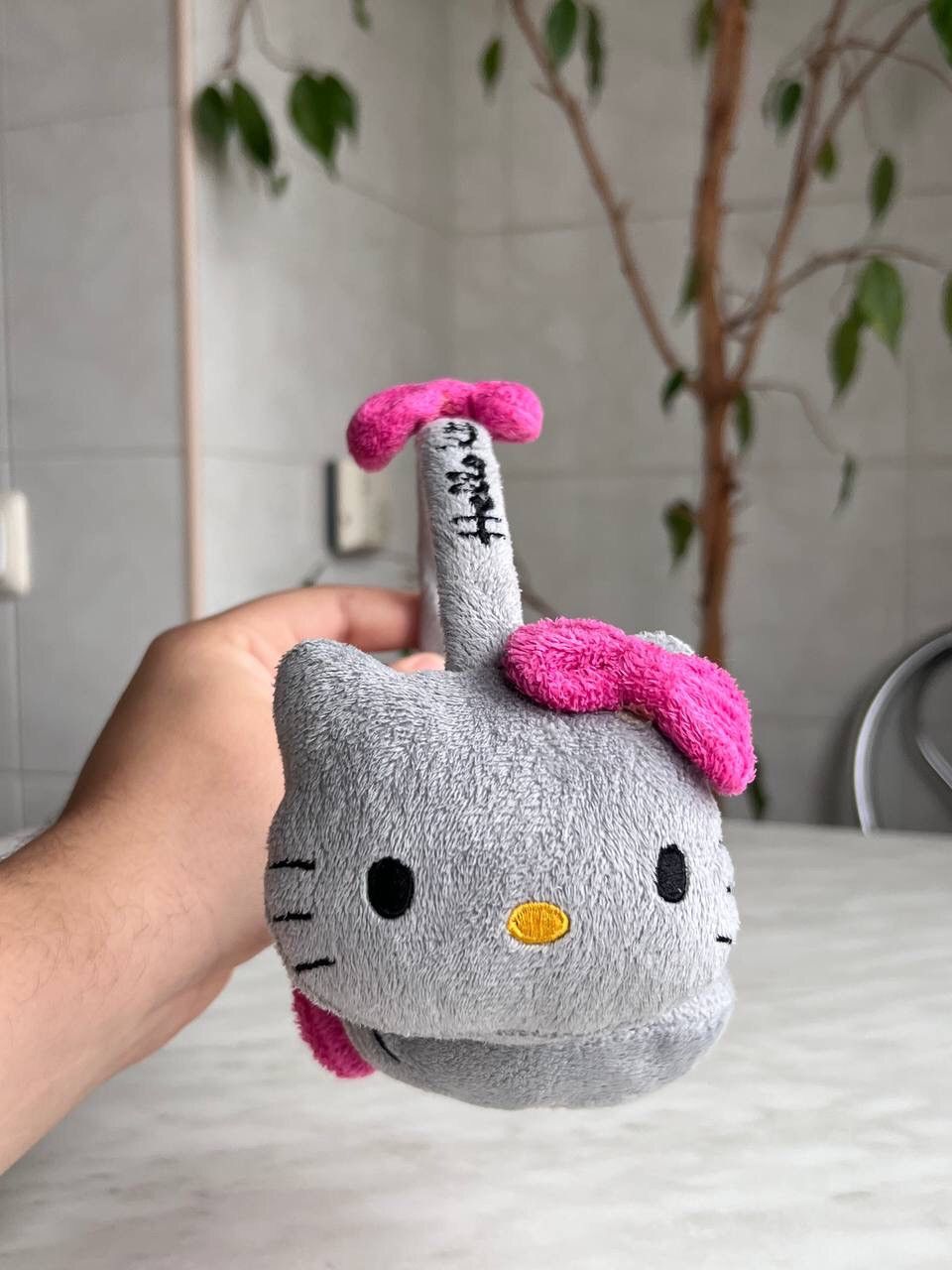Japanese Brand × Vintage Y2k Hello Kitty Earmuffs Hat Cat Big Logo 00s Size ONE SIZE - 2 Thumbnail