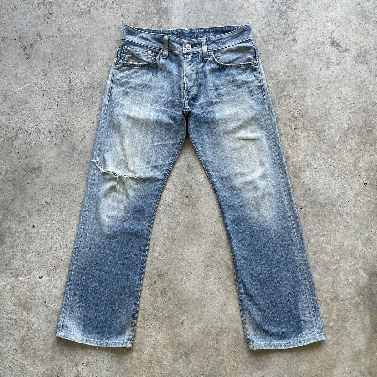 Edwin Vintage Edwin 503 Straight Faded Distressed Jeans Pants W32 Size US 32 / EU 48 - 1 Thumbnail
