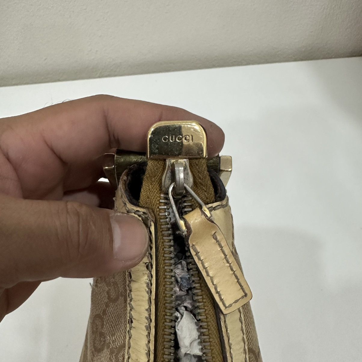 Gucci GUCCI GG HALF MOON CANVAS CROSSBODY BAG 18 Size ONE SIZE - 16 Thumbnail