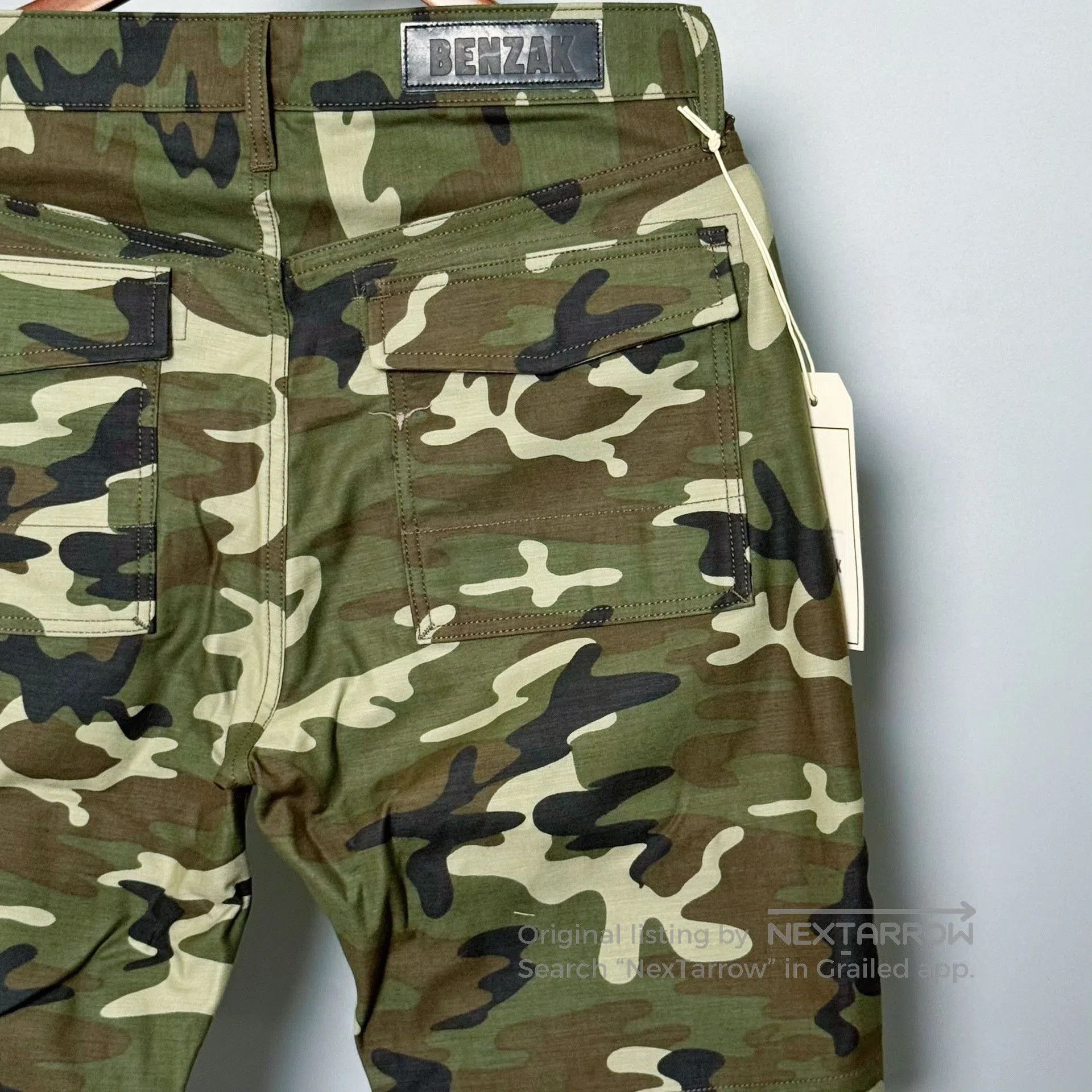 Bdg BDD Camouflage Vintage Bread Shorts. Size US 40 / EU 56 - 5 Thumbnail