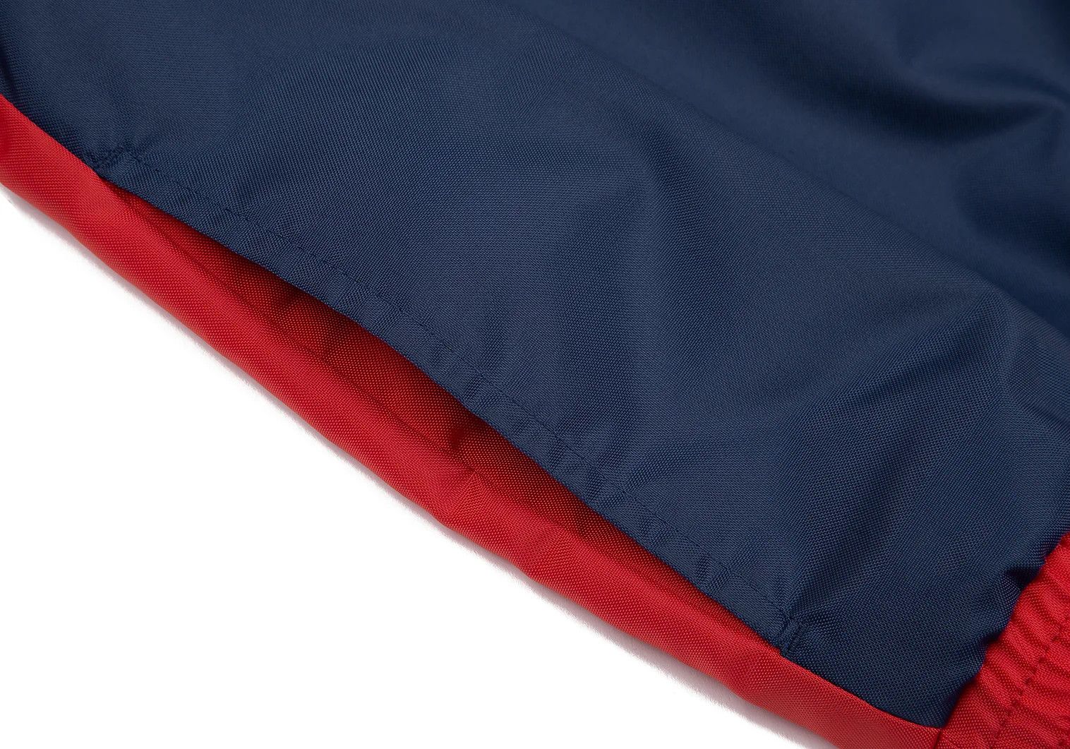 Gucci Logo Embroidered Nylon Jacket in Red and Navy, Size 46 Size US S / EU 44-46 / 1 - 12 Thumbnail
