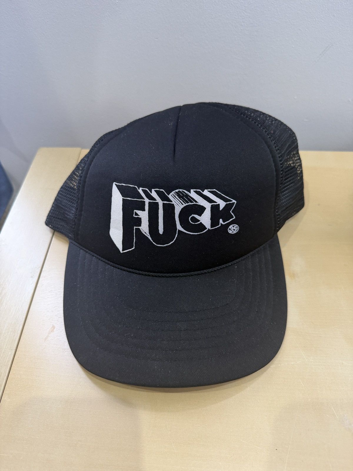 Supreme Supreme x Robert Crumb “Fuck” trucker hat Size ONE SIZE - 1 Thumbnail