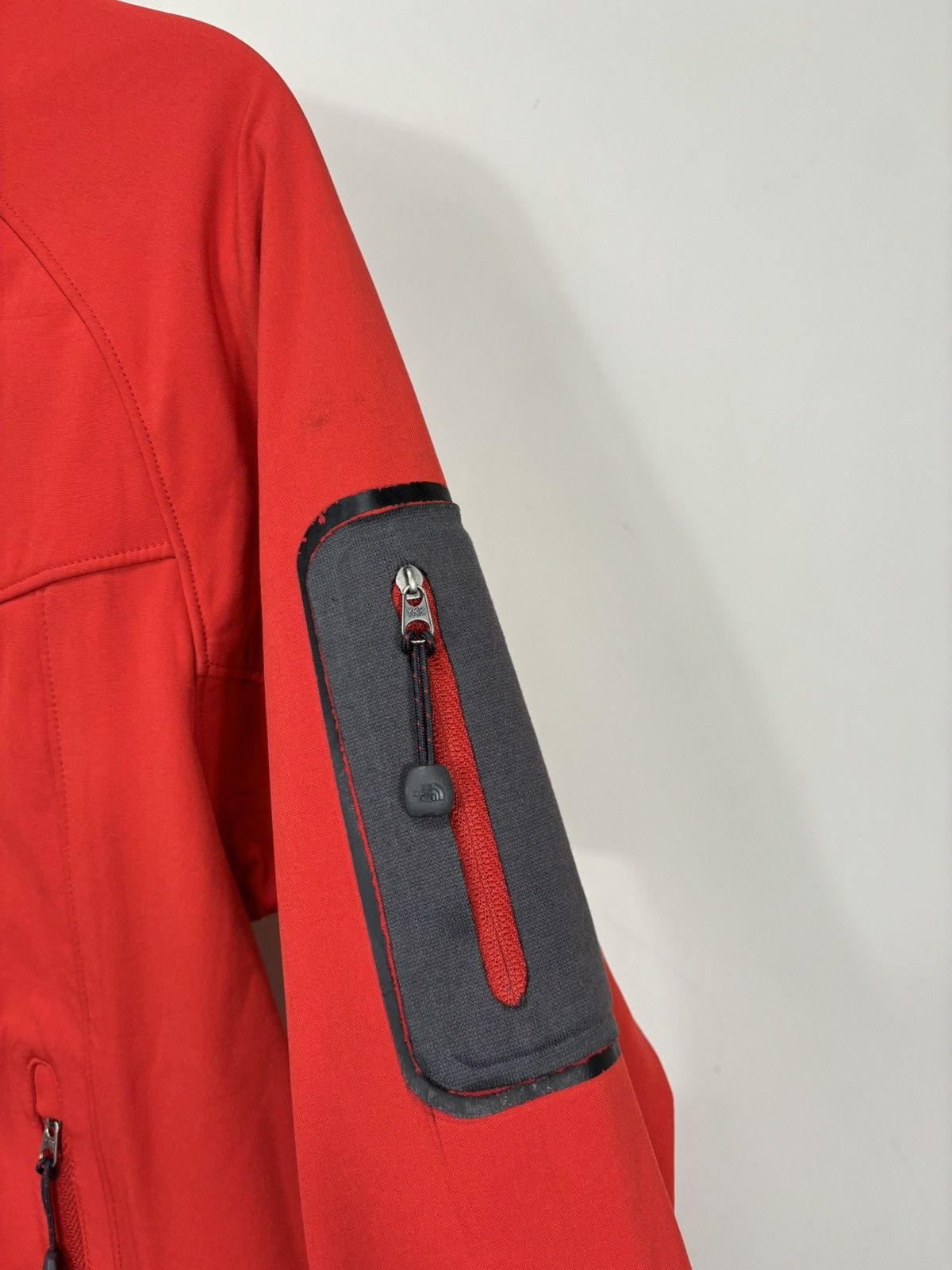 The North Face × Vintage The North Face Summit Series Gore-Tex XCR Softshell Jacket Size US M / EU 48-50 / 2 - 9 Thumbnail