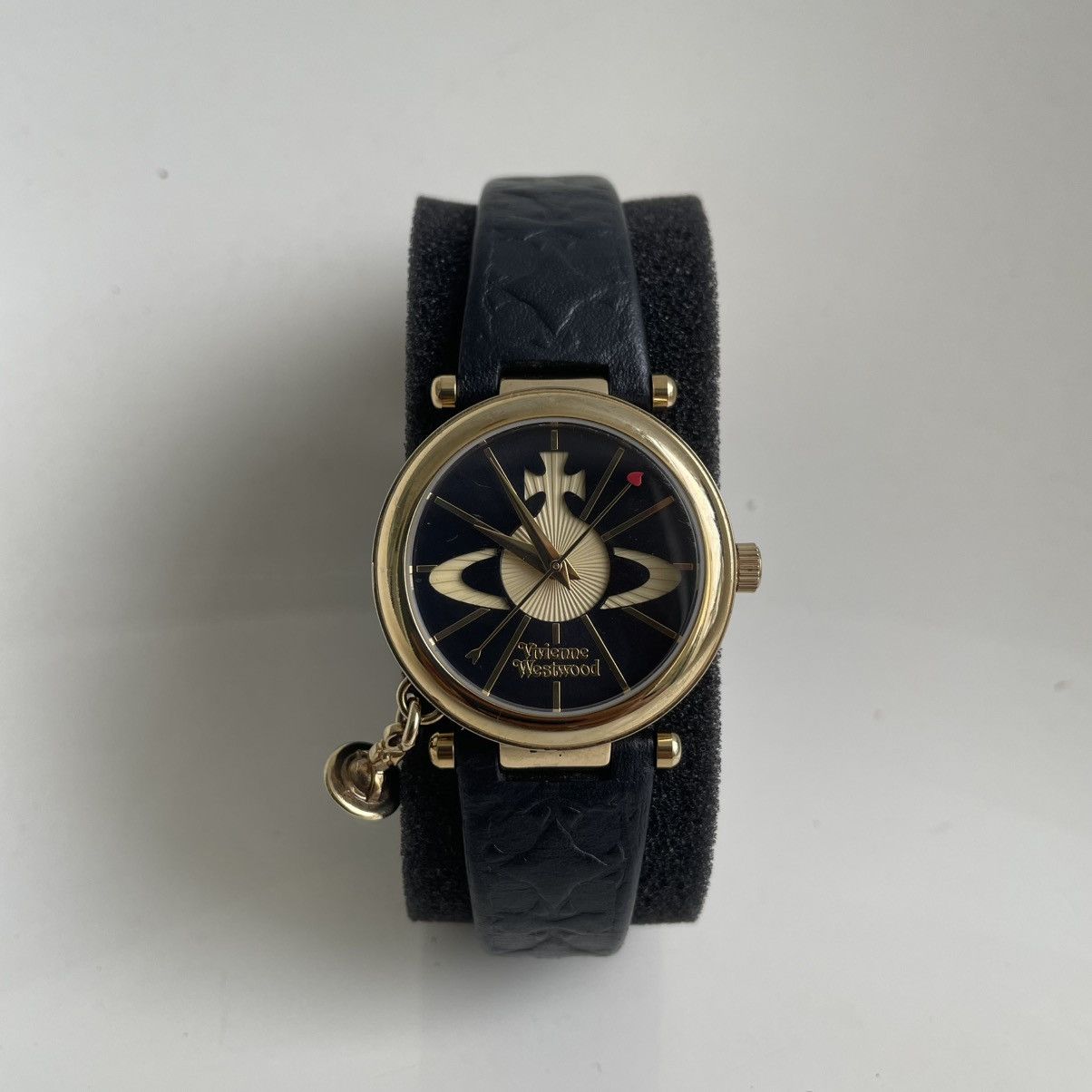 Vivienne Westwood Vivienne Westwood ORB with Gold Tone Round Case Watches Size ONE SIZE - 1 Thumbnail