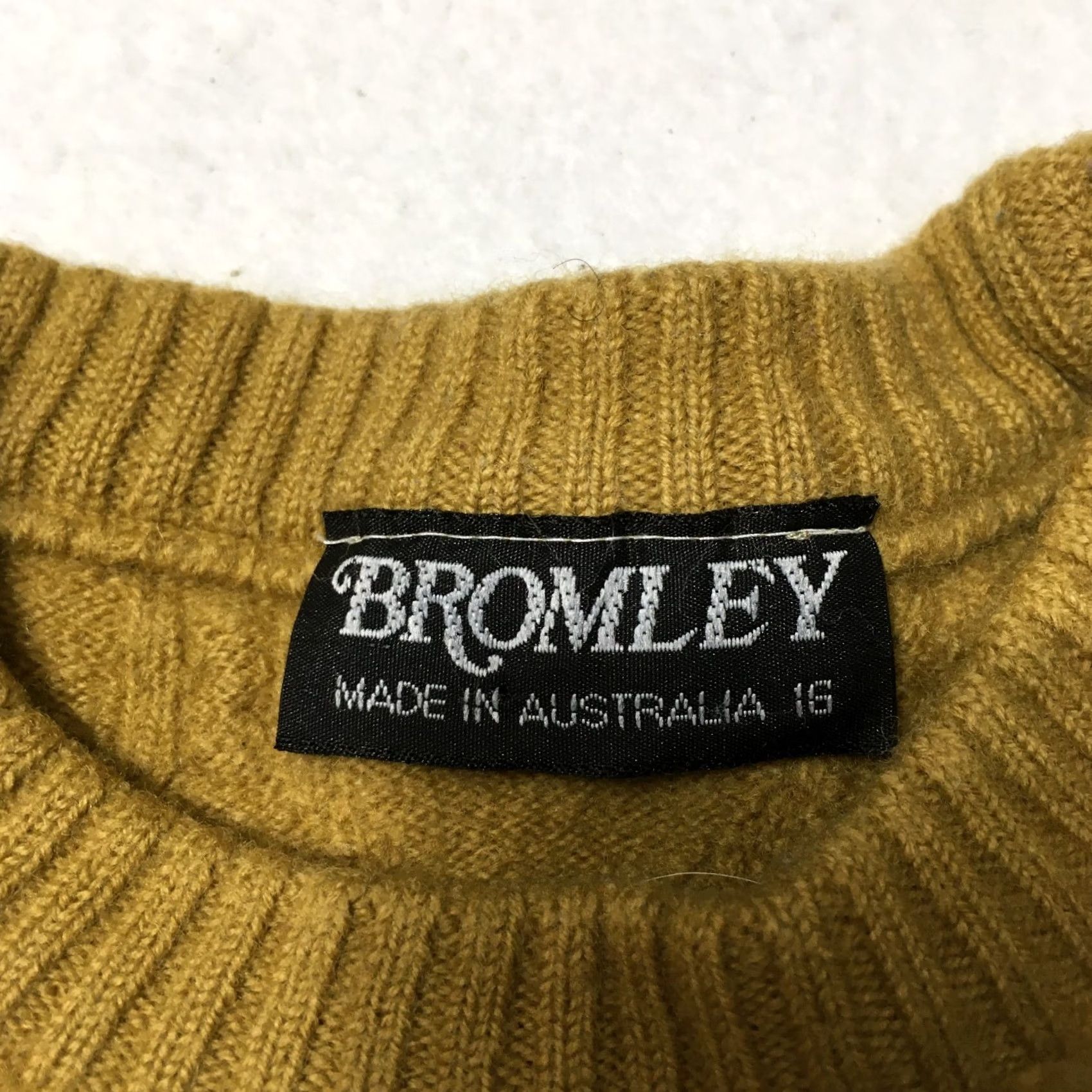 Vintage VINTAGE BROMLEY Merino Wool Sweater Womens 16 Crew SOFT Australian SEE MEASUREMENTS Size XXL / US 16-18 / IT 52-54 - 3 Thumbnail