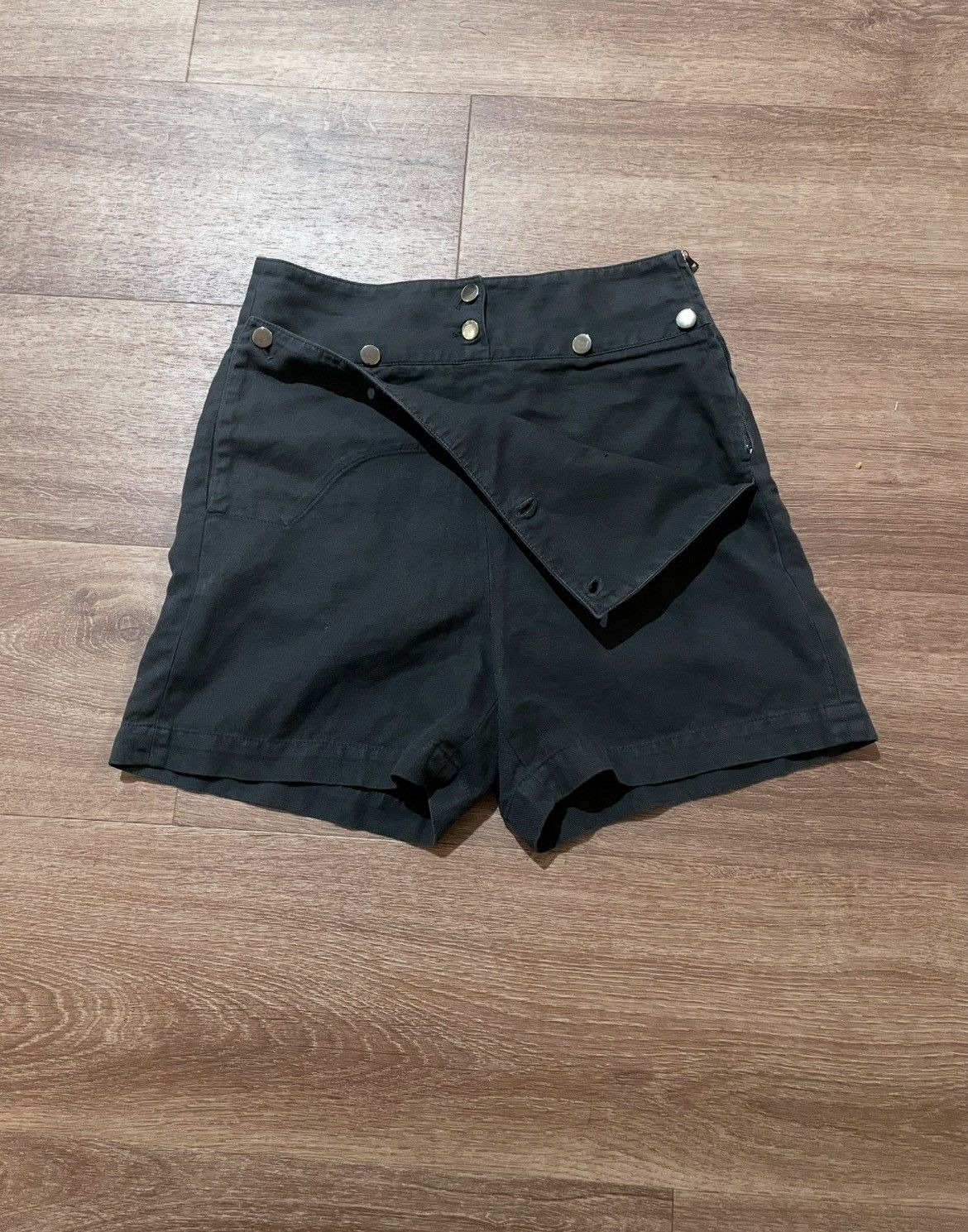 【24SS】DRIES VAN NOTEN｜Piers Bis Shorts Piers Bis Short in Black – SVRN
