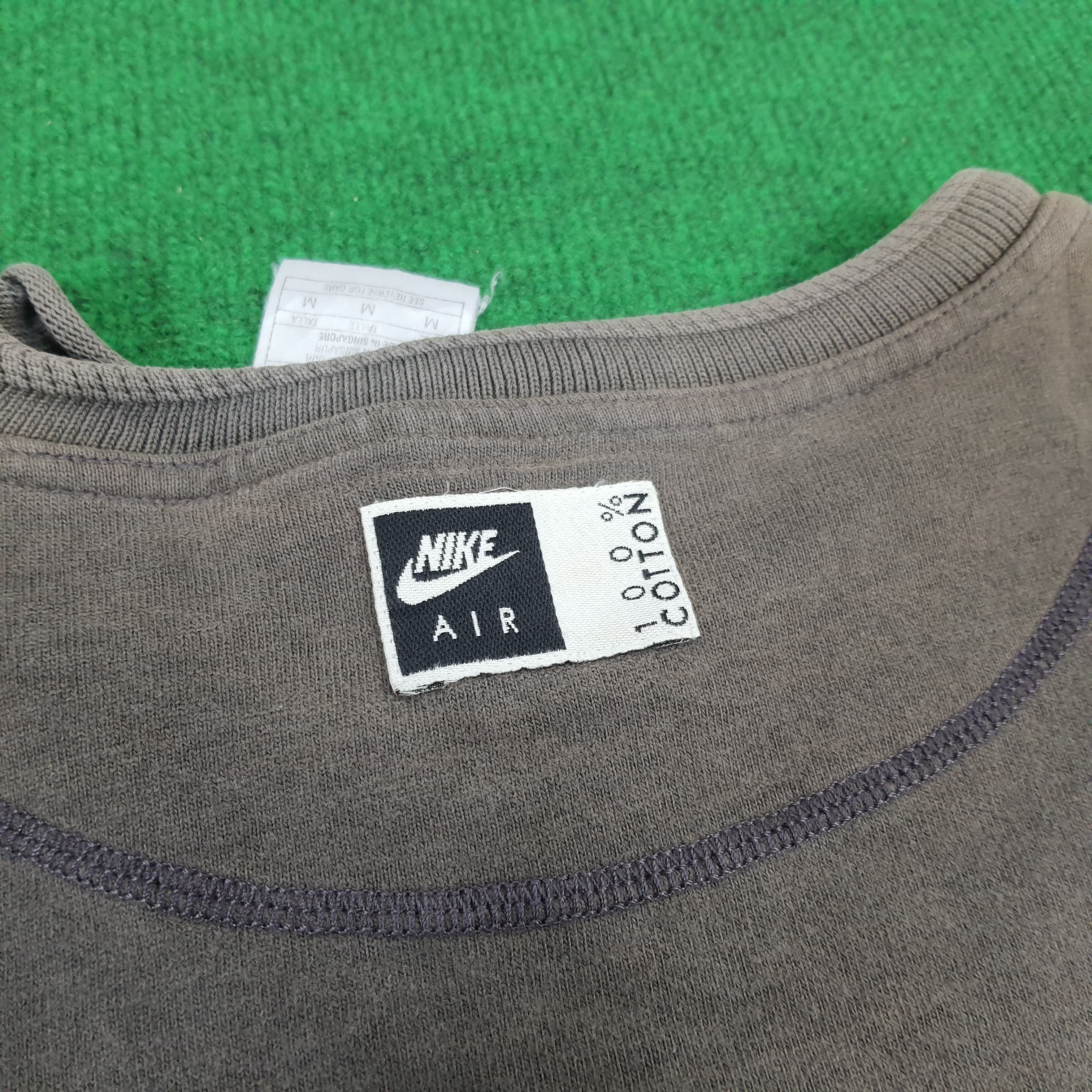 Nike Vintage NIKE AIR Streetwear Sweatshirts Size US L / EU 52-54 / 3 - 4 Thumbnail