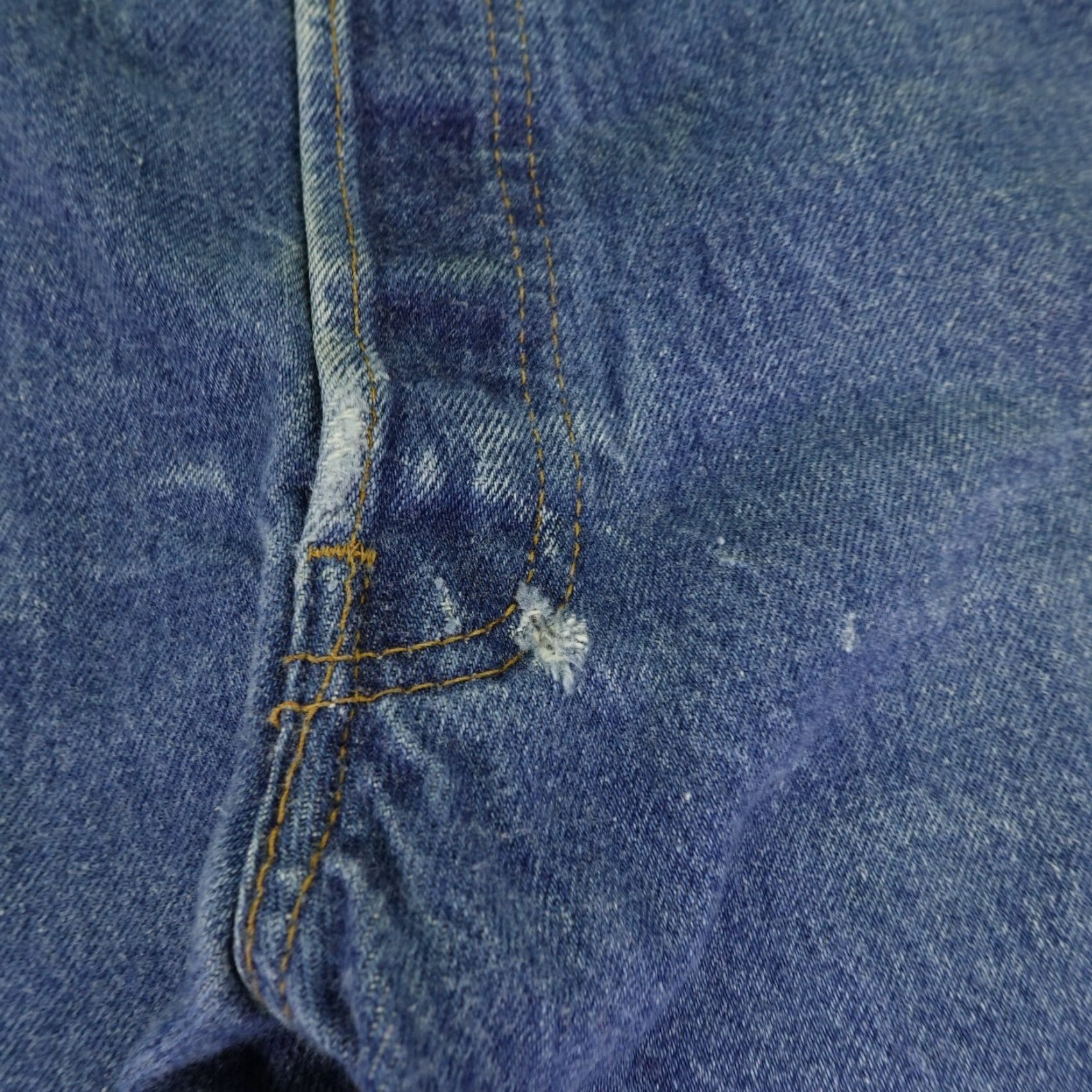 Levi's VINTAGE Levi's 501 Jeans Men 36x32 Blue Denim Straight Leg 80s Size US 33 - 5 Thumbnail