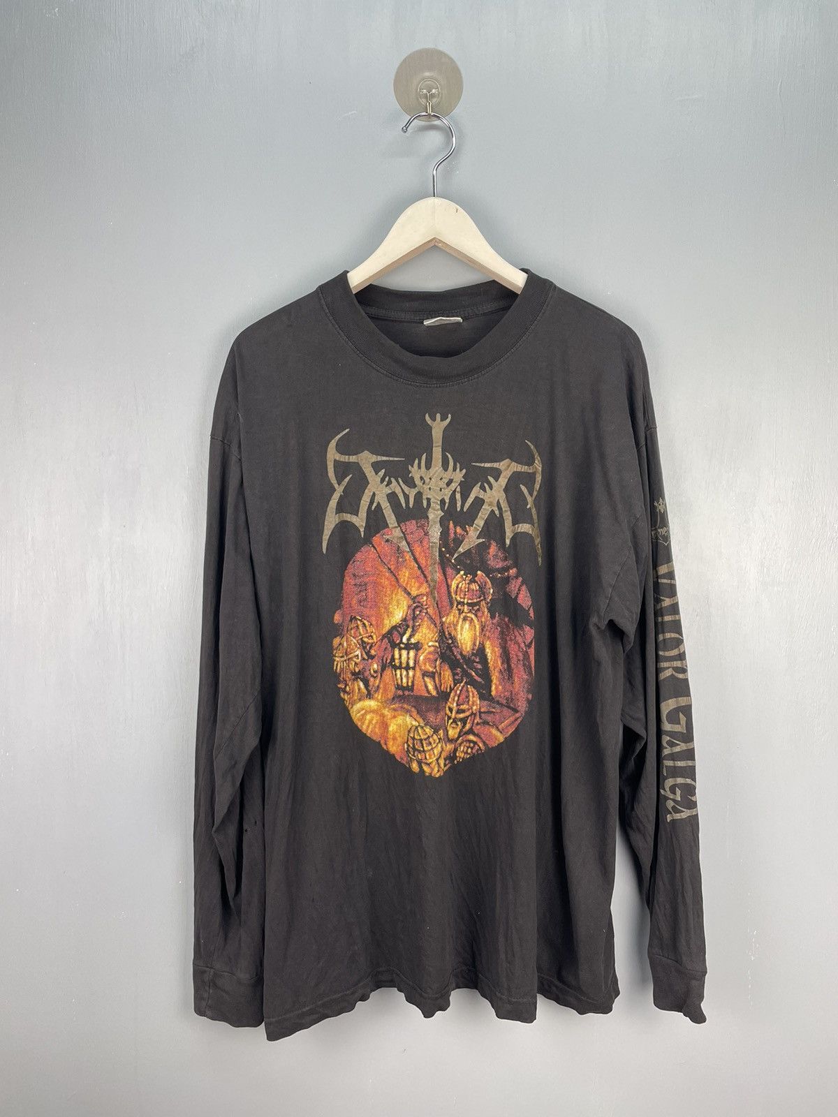 Band Tees Vintage 90s Thyrfing Valdr Galga Sweden Metal band t shirt Size US XL / EU 56 / 4 - 1 Thumbnail
