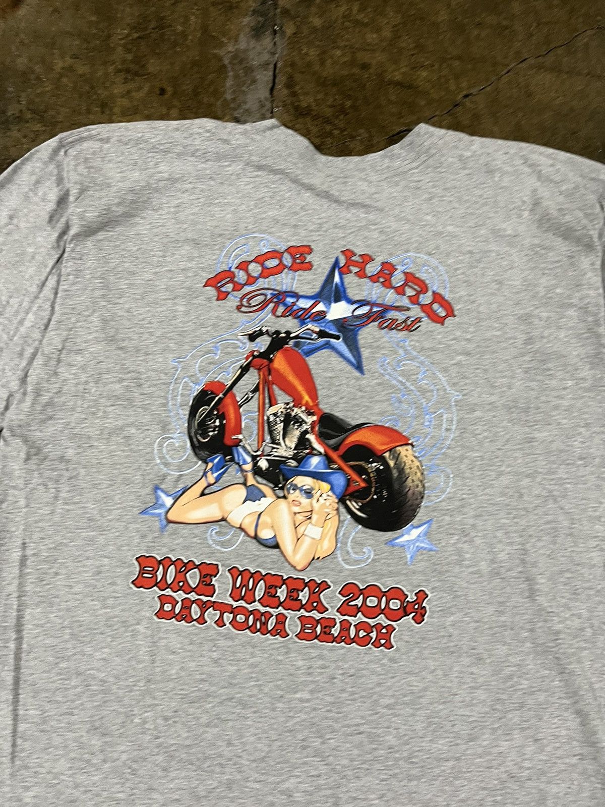 Harley Davidson × Vintage Crazy Vintage Bike Week 2004 Biker Sex Pornstar Grunge Tee Size US XL / EU 56 / 4 - 7 Thumbnail