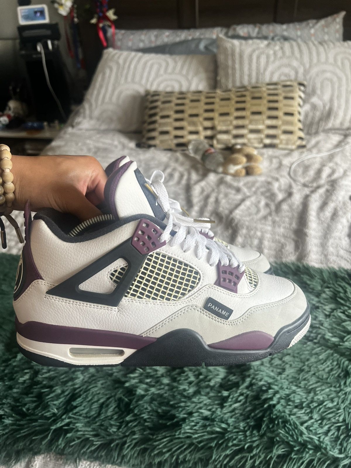 Jordan Brand Paris Saint-Germain X Air Jordan 4 Retro ‘Bordeaux’ Size 8.5 Size US 8.5 / EU 41-42 - 1 Thumbnail
