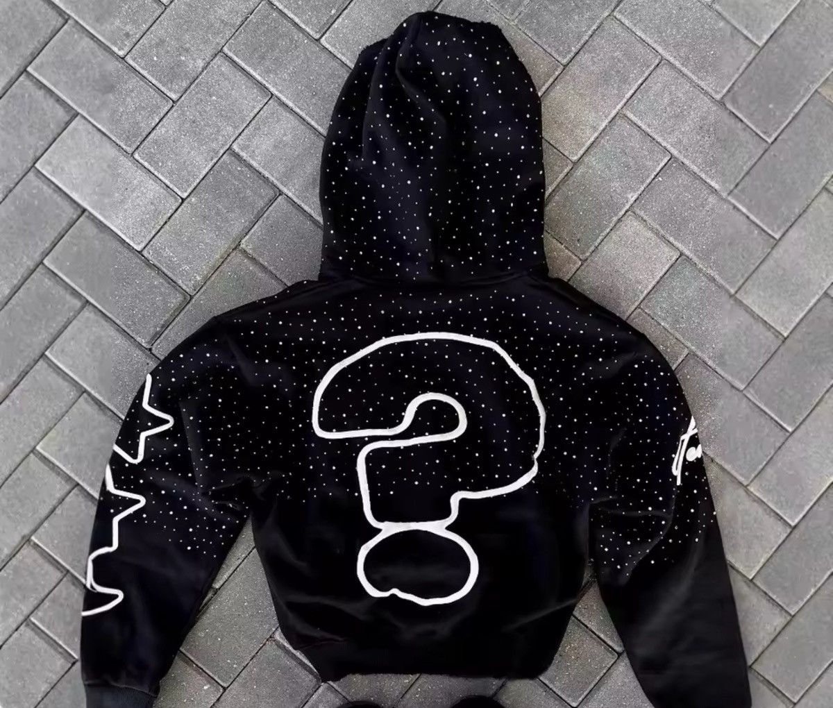 Other Black and white streetwear hoodie Size US M / EU 48-50 / 2 - 3 Thumbnail