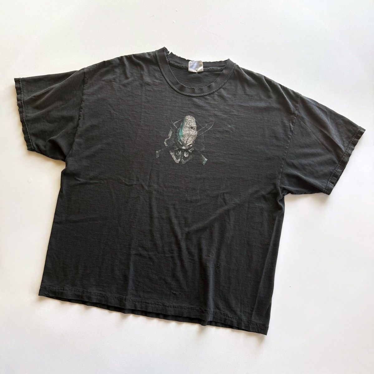 Vintage 2004 Vintage Halo 2 Legendary Logo Distressed Fader Tee Size US XL / EU 56 / 4 - 2 Thumbnail