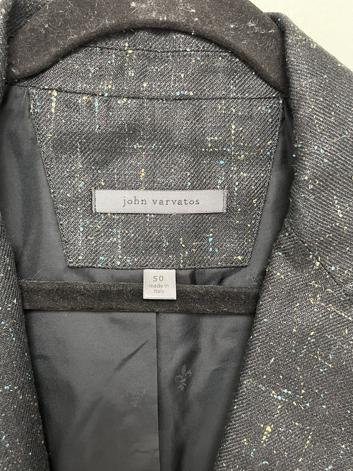 John Varvatos Black Slim-Fit Peak Lapel Two-Button Blazer. Size 50 Size US M / EU 48-50 / 2 - 10 Thumbnail