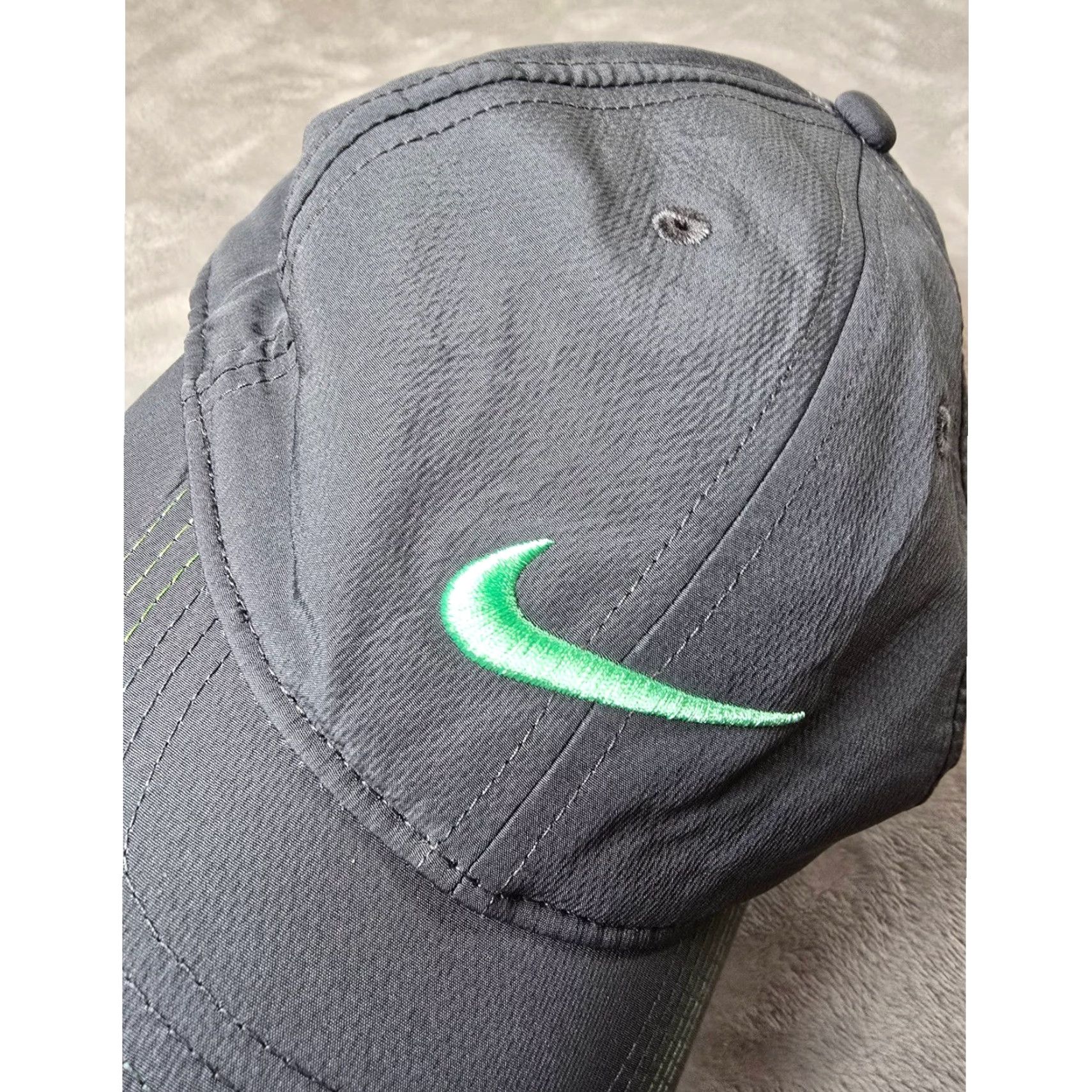 Nike Nike Golf Hat Cap Gray Swoosh Logo Lightweight Snapback Baseball Cap Mens Adjustable One Size Sportswear Casual/Casual Sport Size ONE SIZE - 3 Thumbnail
