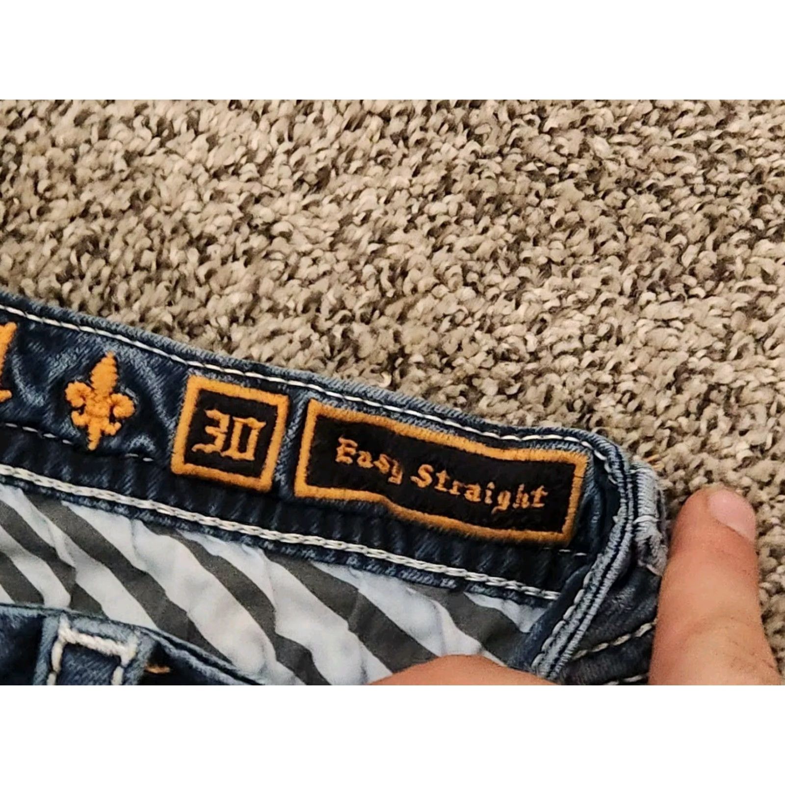 Vintage Rock Revival Jeans Straight Womens Size 30x28 Denim Bling Rhinestone 5-Pocket Blue Medium Wash Fall Winter Size 30" / US 8 / IT 44 - 4 Thumbnail