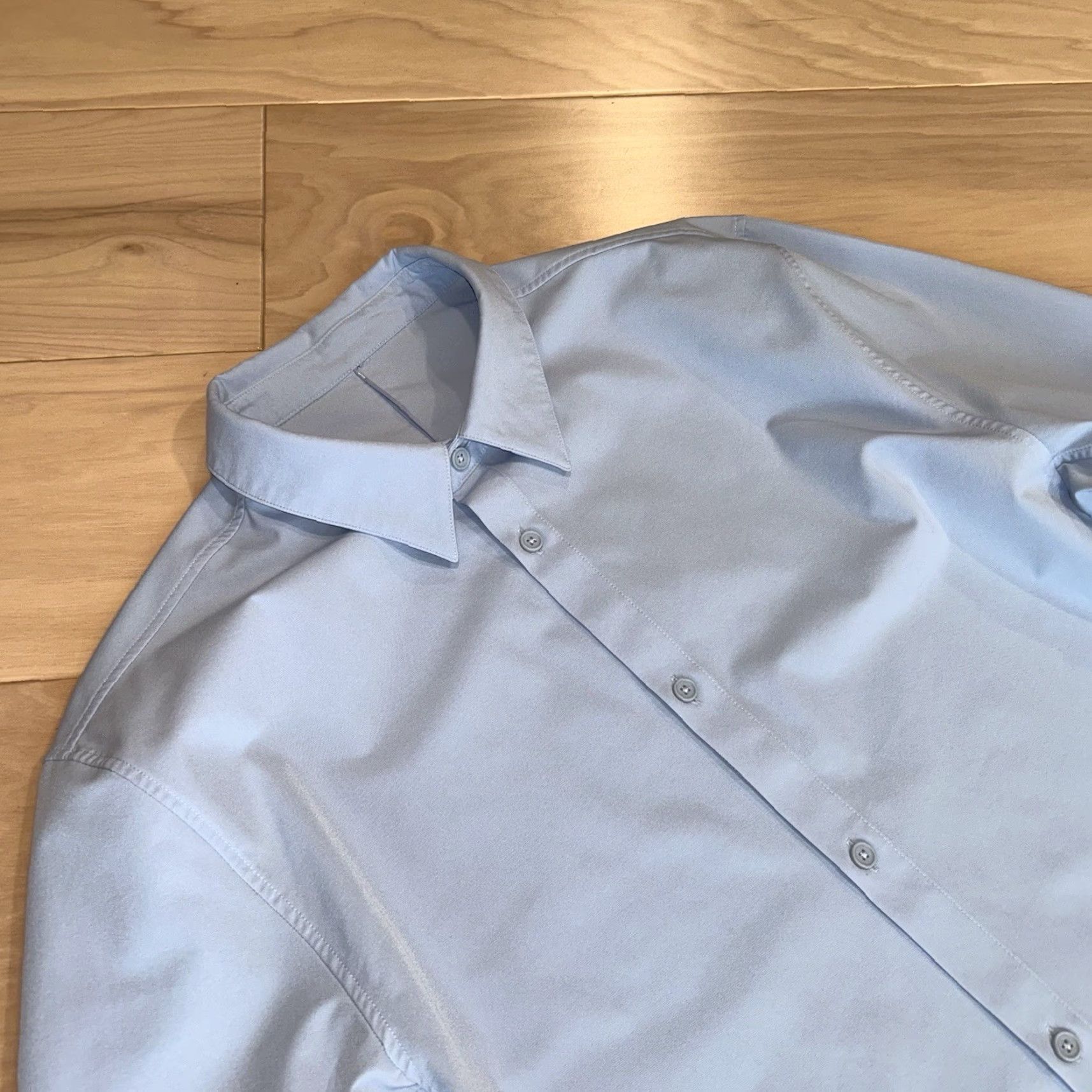 Lululemon Lululemon Button-Up Shirt Blue XL Men Button-Down Long Sleeve Urban Fashion Athleisure Business Casual Size US XL / EU 56 / 4 - 2 Thumbnail