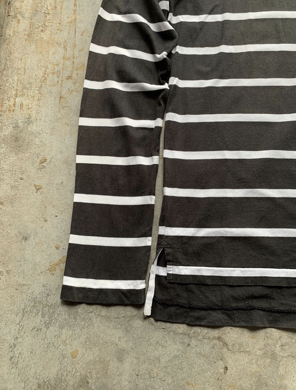 Yohji Yamamoto Very Rare Yohji Yamamoto Striped Distressed Long asleeve Tee Size US M / EU 48-50 / 2 - 3 Thumbnail